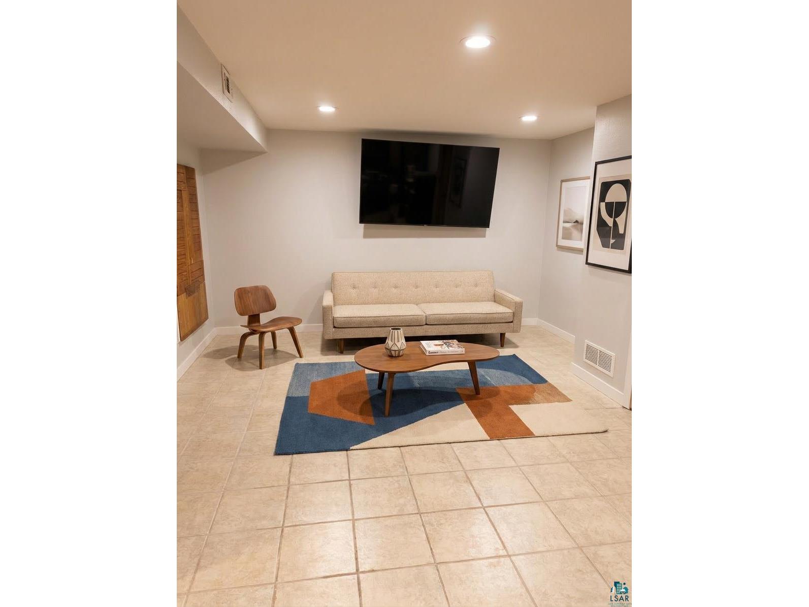 1724 Warren Ave Duluth MN 55811 6125896 image38