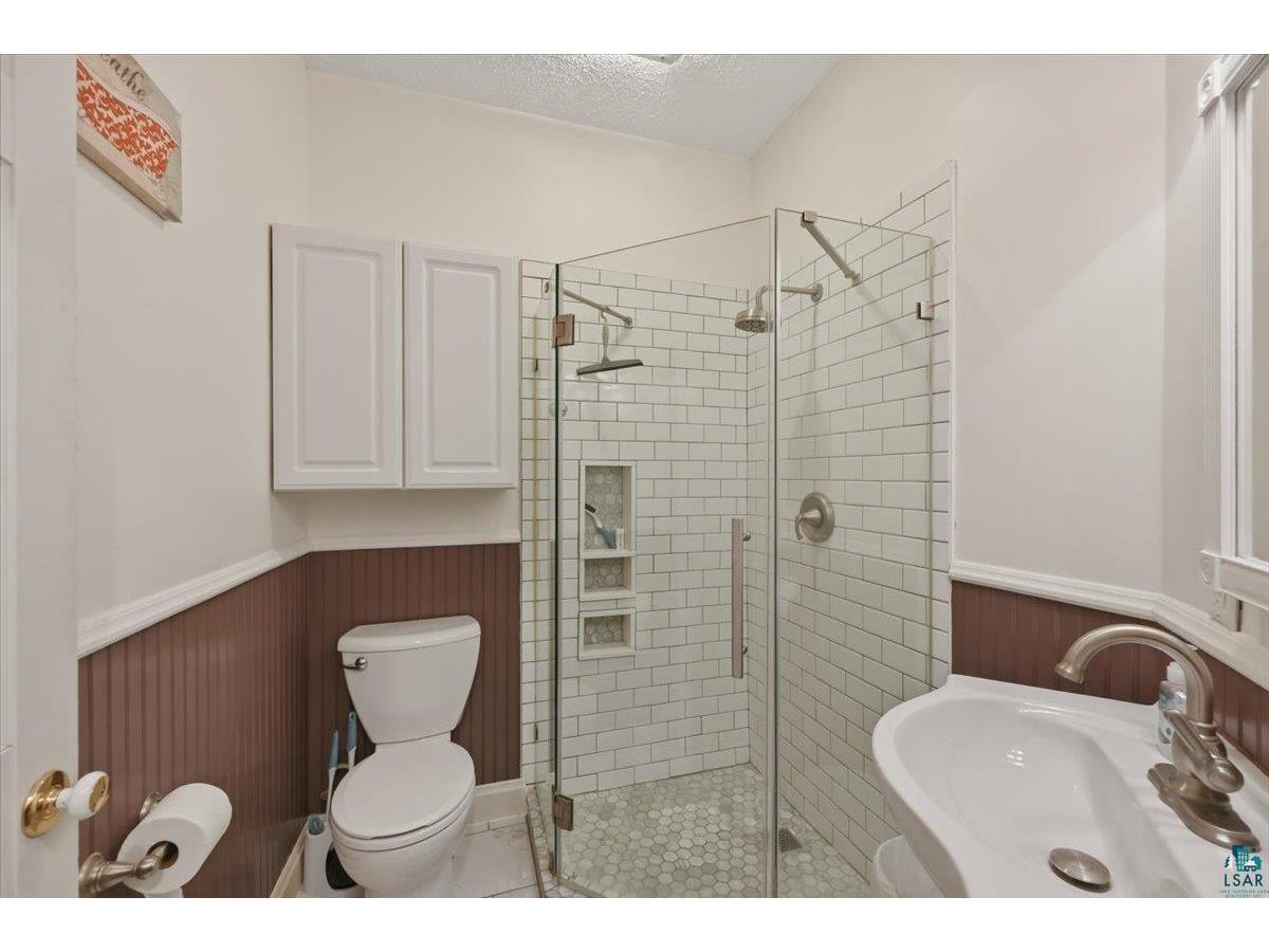 1727 E Superior St Duluth MN 55804 6125186 image17