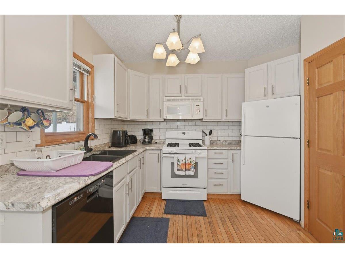 1727 E Superior St Duluth MN 55804 6125186 image18