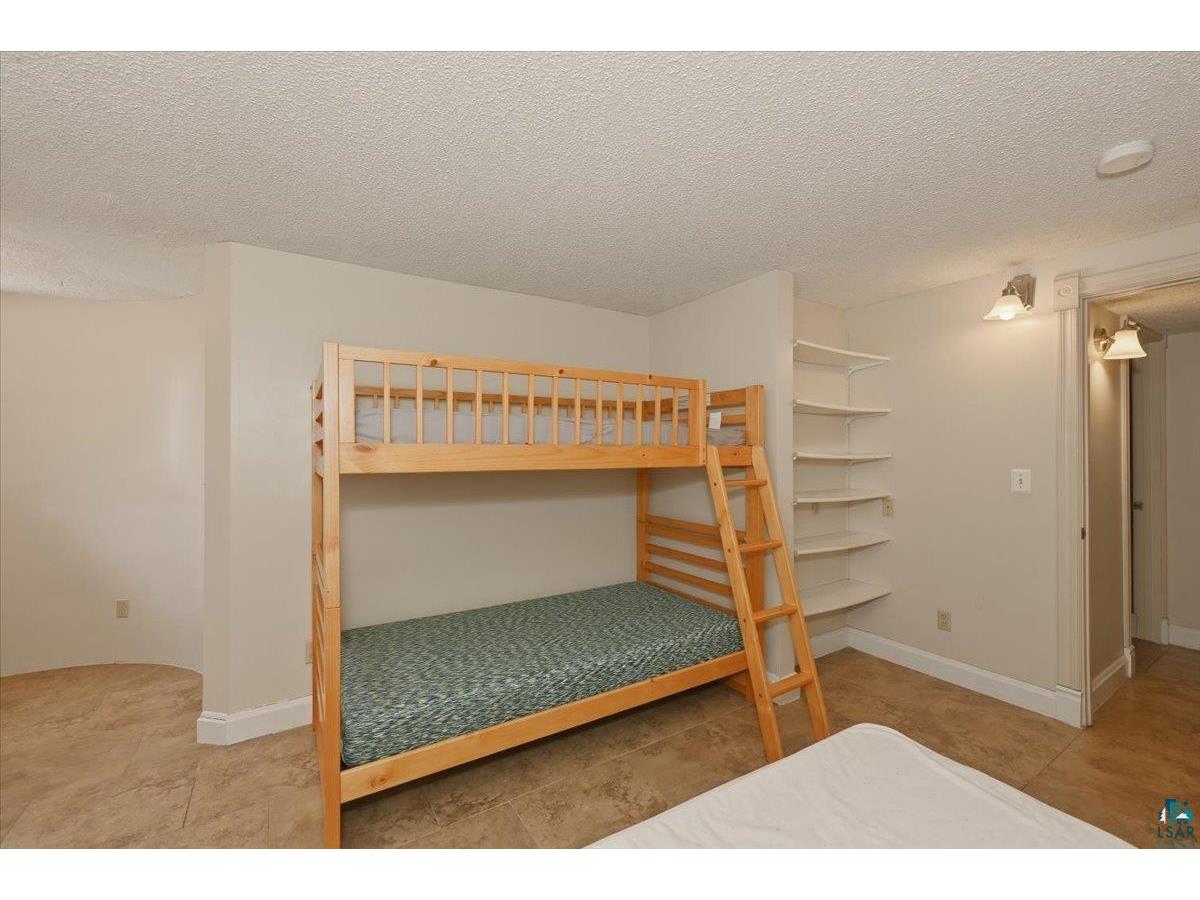 1727 E Superior St Duluth MN 55804 6125186 image23