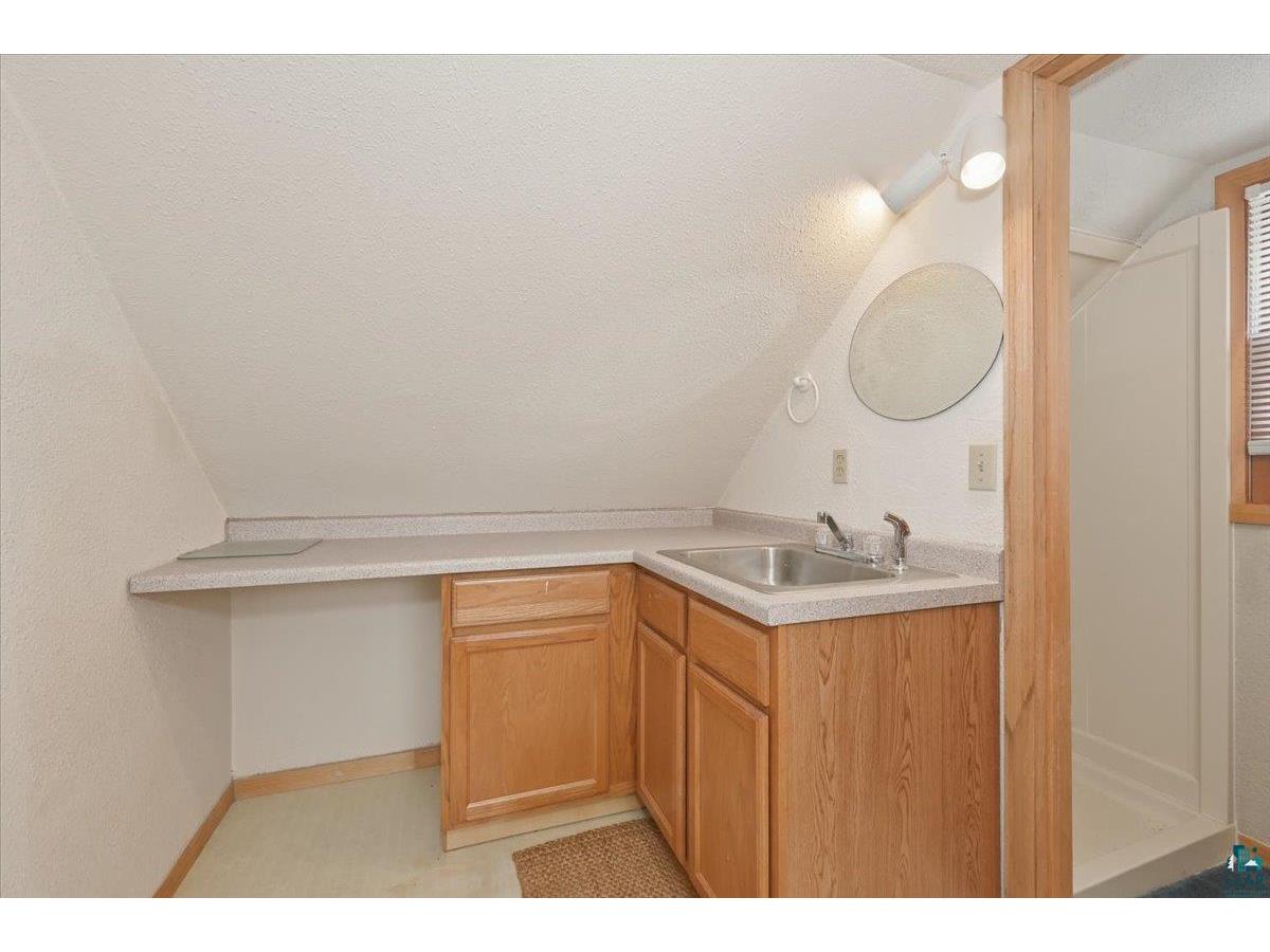 1727 E Superior St Duluth MN 55804 6125186 image34