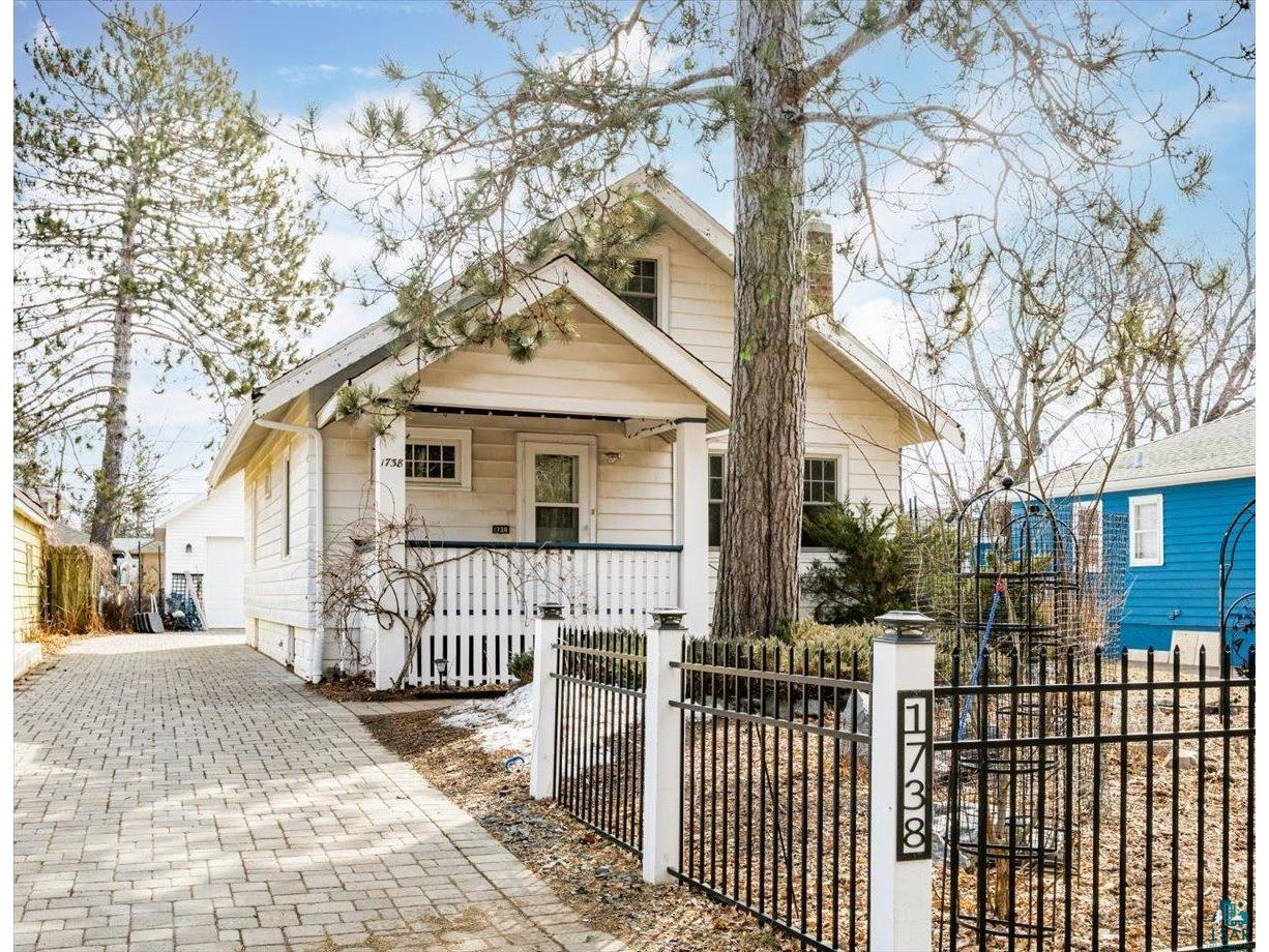 1738 Columbus Ave Duluth MN 55803 6118255 image1