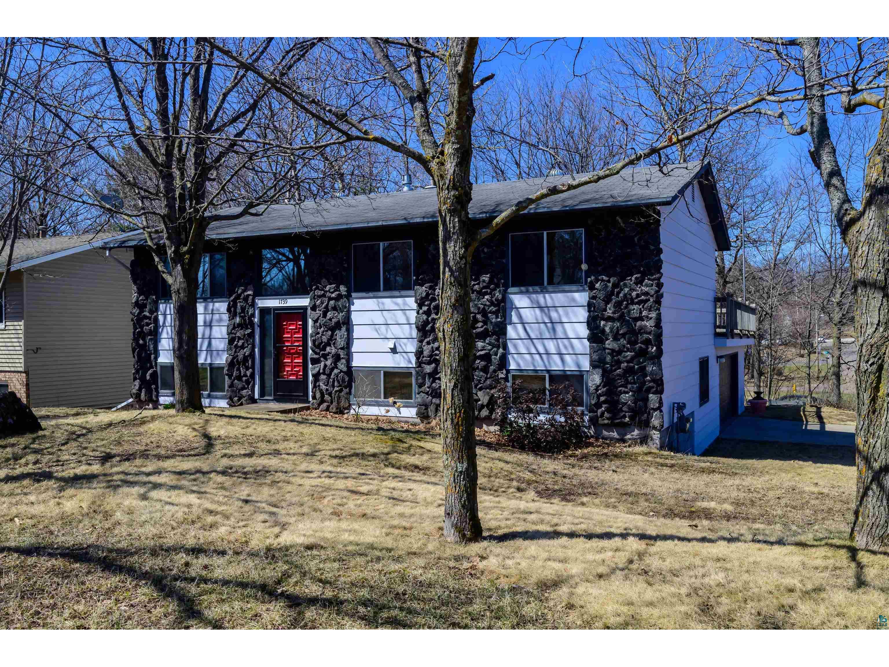 1739 Dodge Ave Duluth MN 55811 6118944 image1