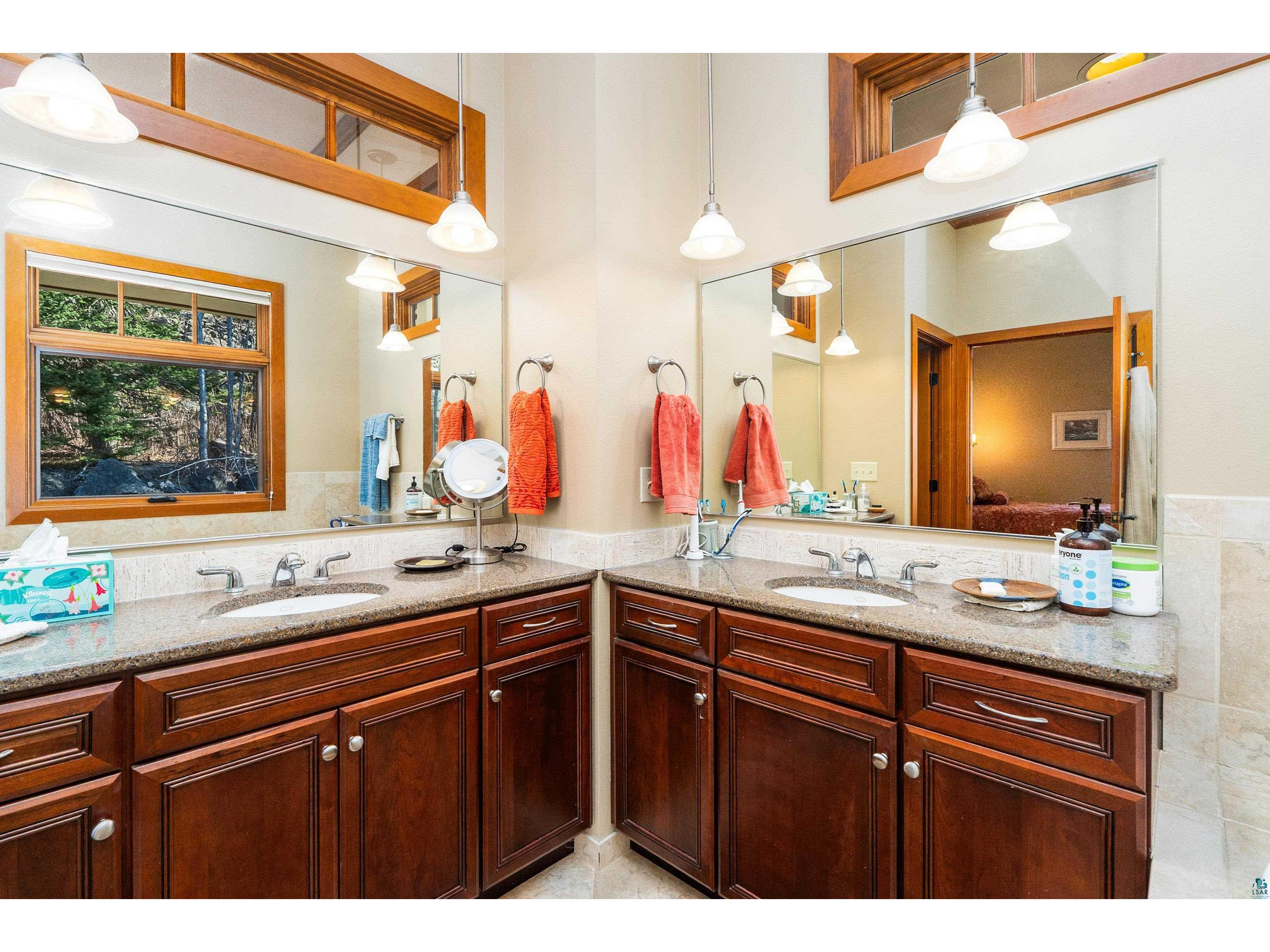 1759 Silver Cliff Ln Two Harbors MN 55616 - Lake Superior 6126591 image32