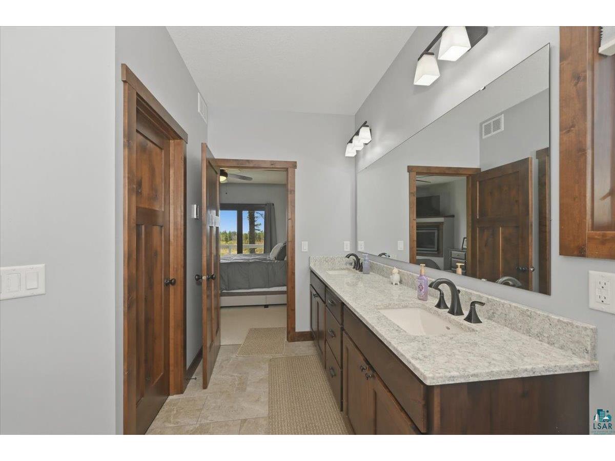 1774 Highway 2 Two Harbors MN 55616 - Little Stewart 6123778 image41