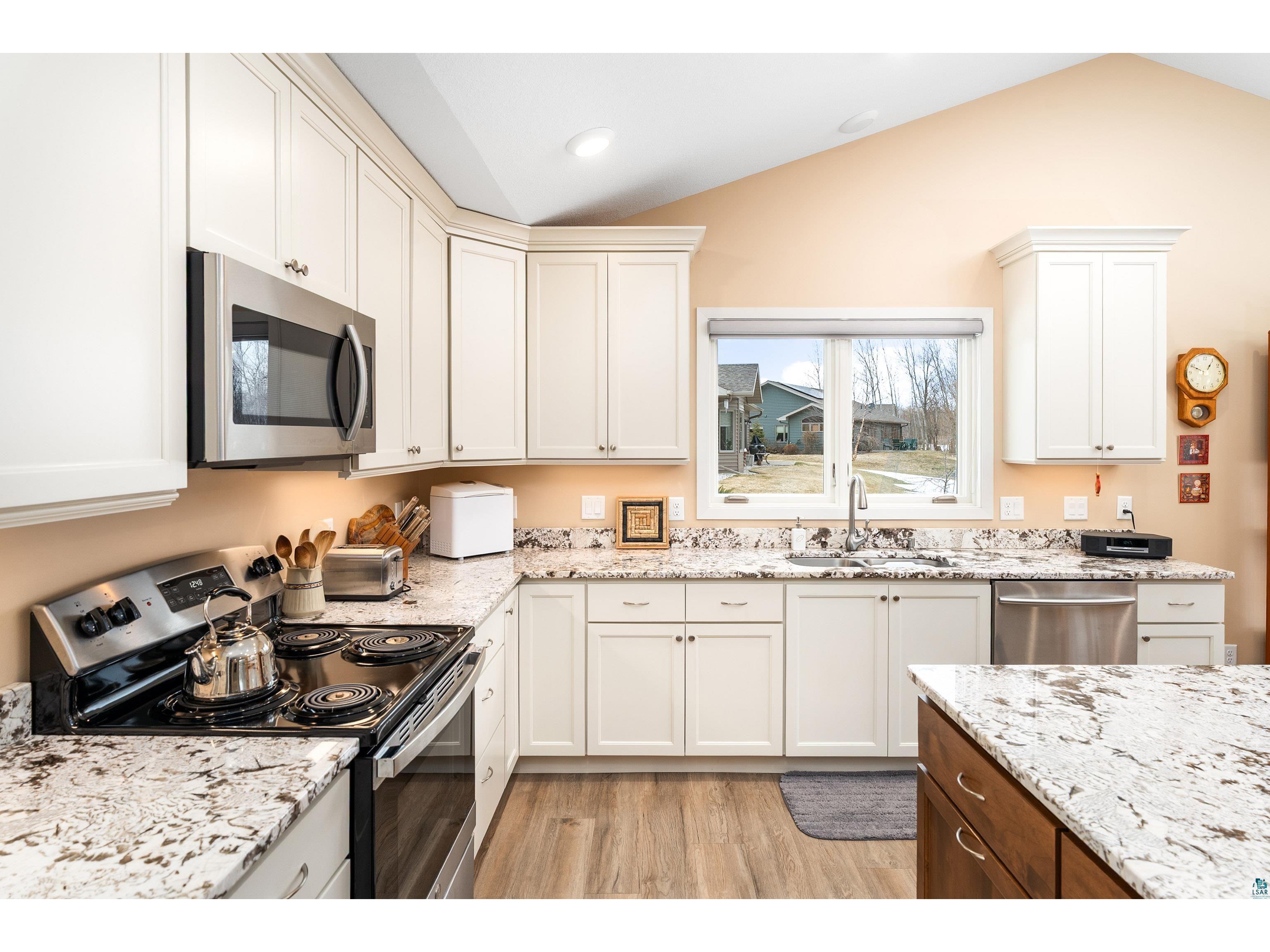 18 Amber Ln Esko MN 55733 6124349 image15
