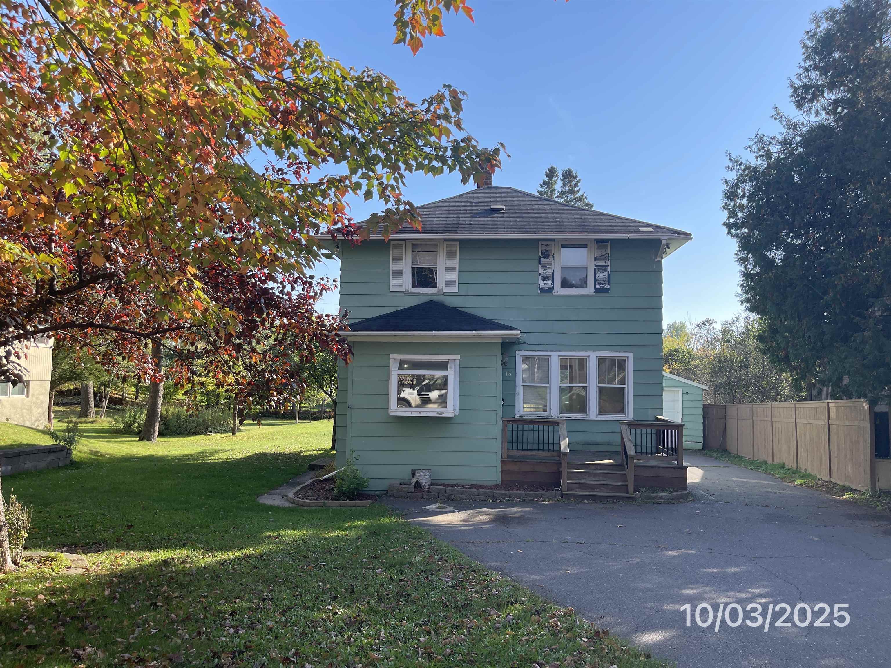 18 E Wabasha St Duluth MN 55803 6122283 image1