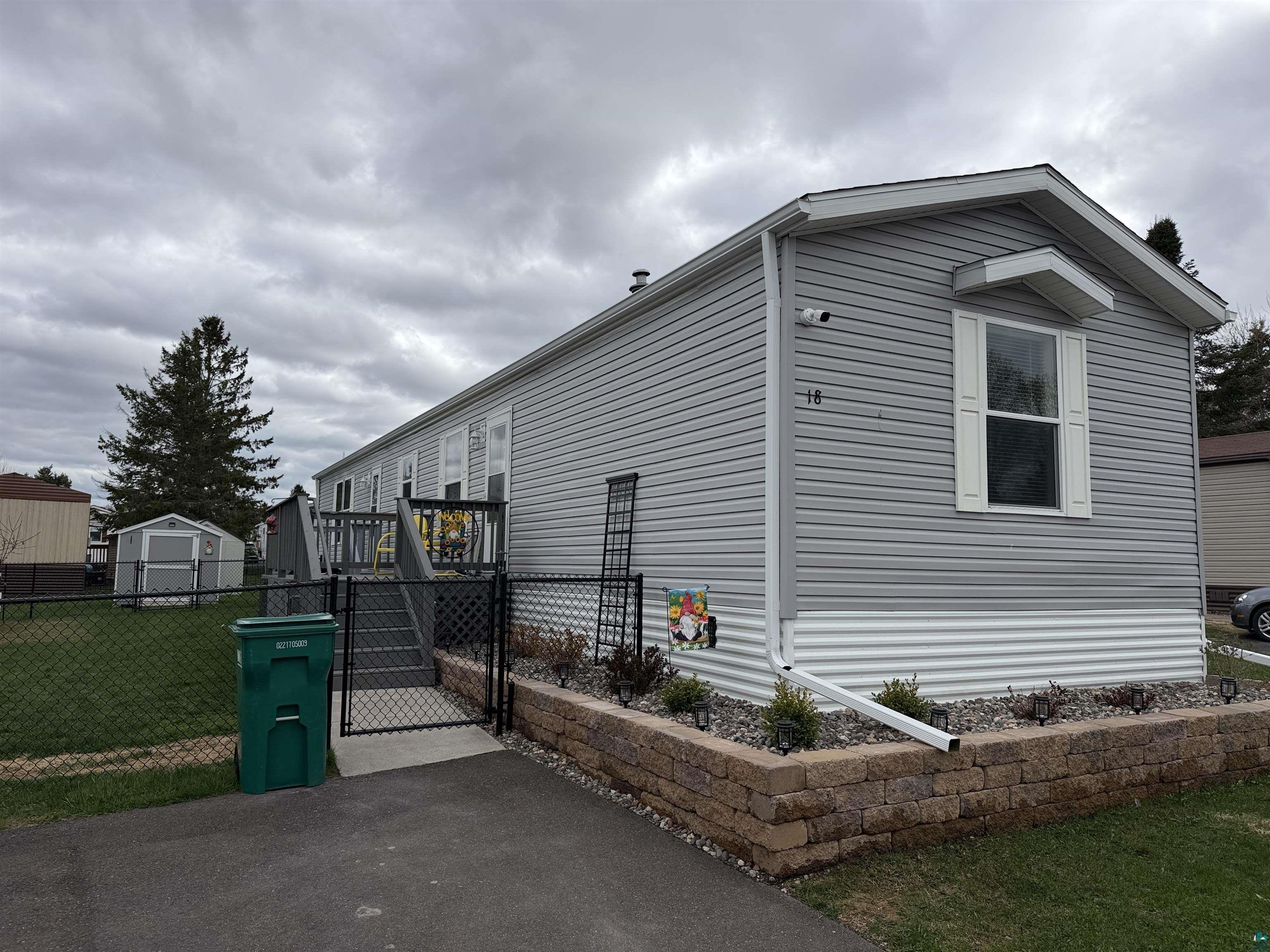 18 Kalmia Dr Duluth MN 55810 6125421 image1