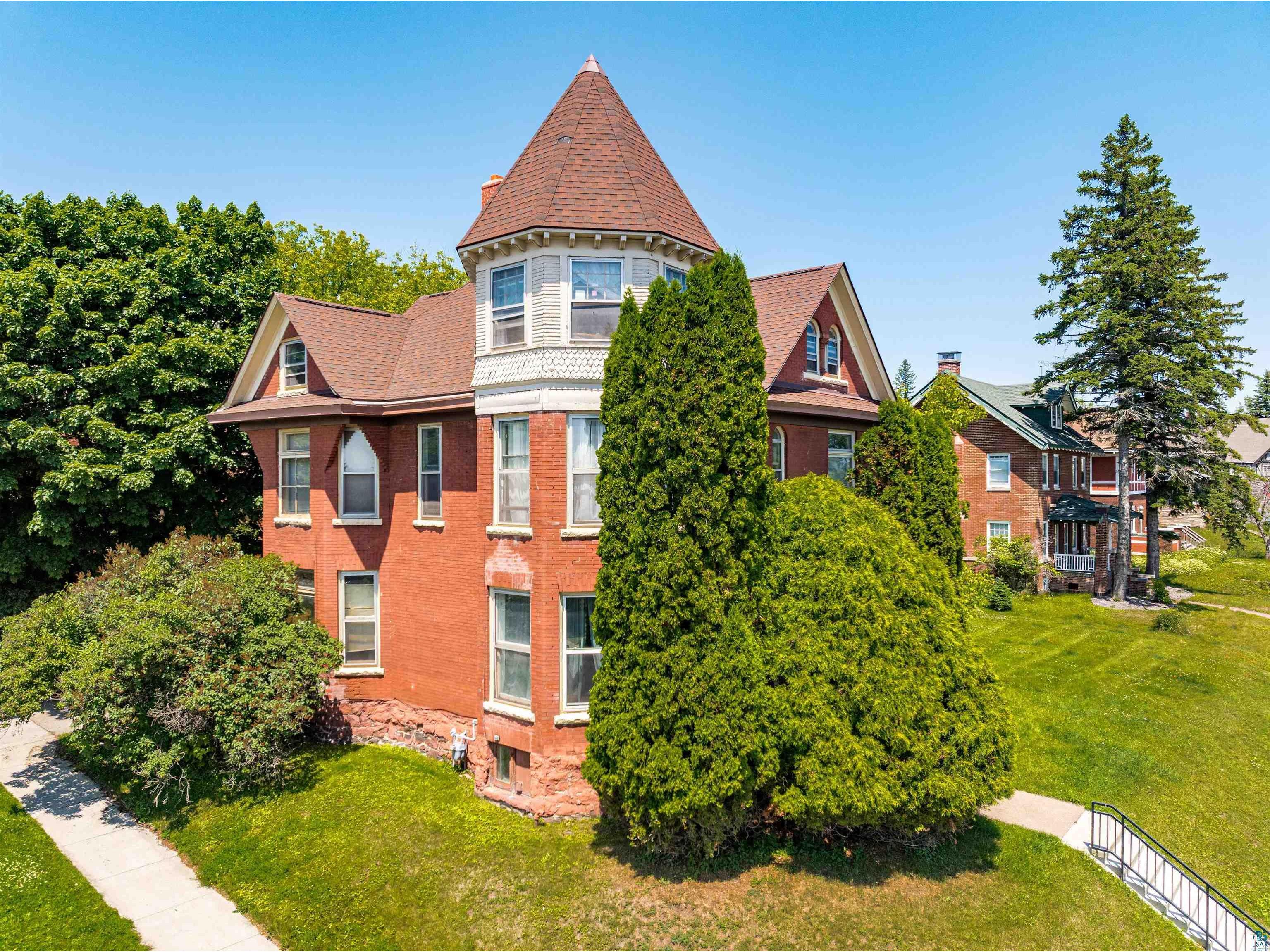 1801 E 4th St Duluth MN 55812 6124092 image1