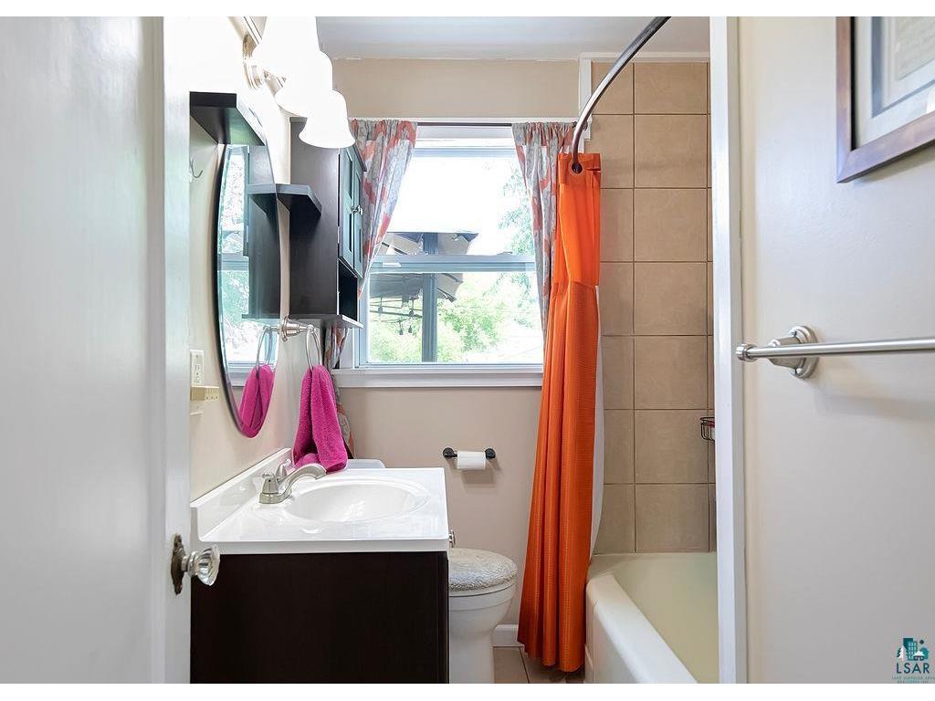 1801 Tyrol St Duluth MN 55811 6126481 image9