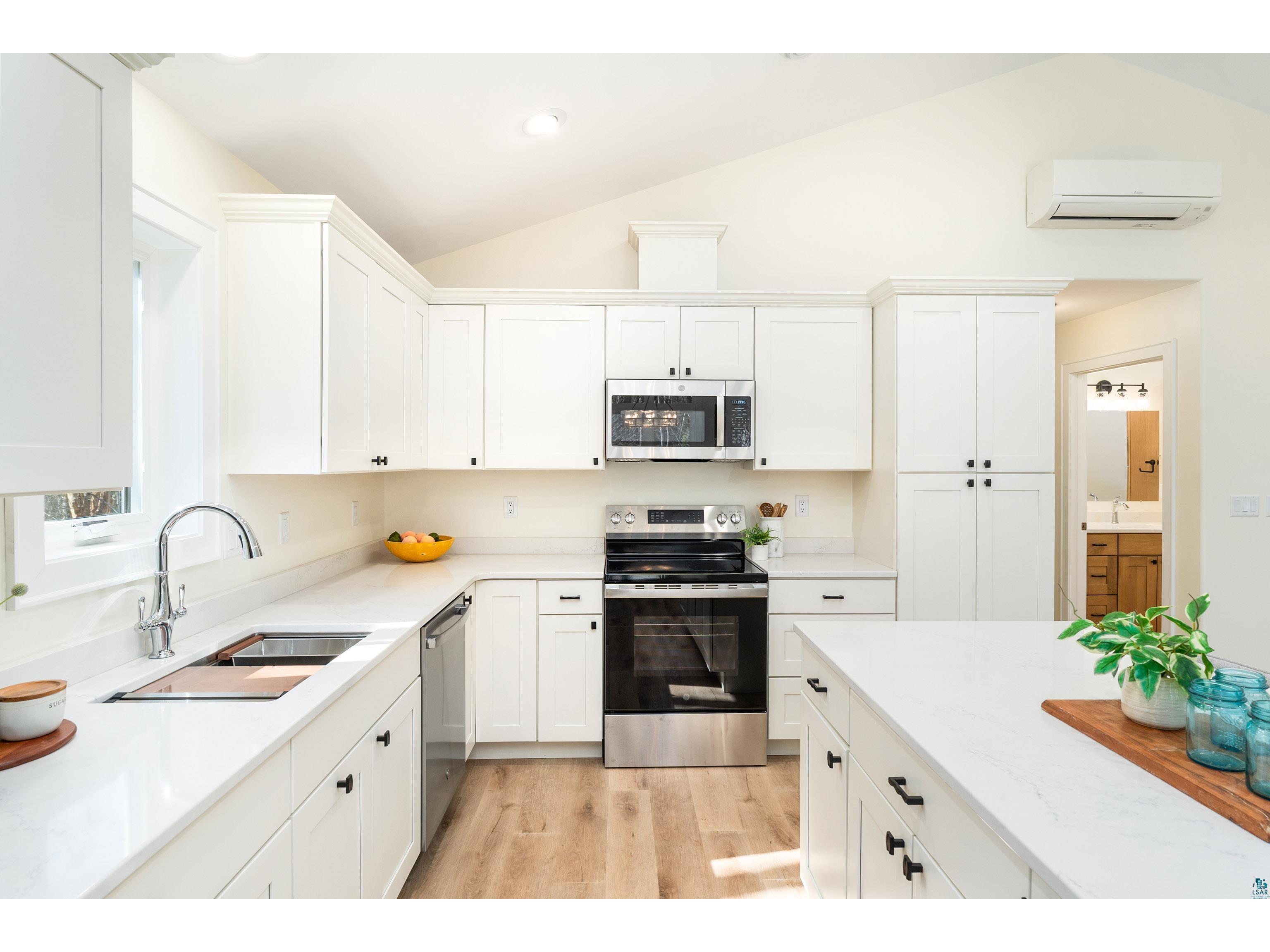 1802 Rice Lake Rd Duluth MN 55811 6125146 image15