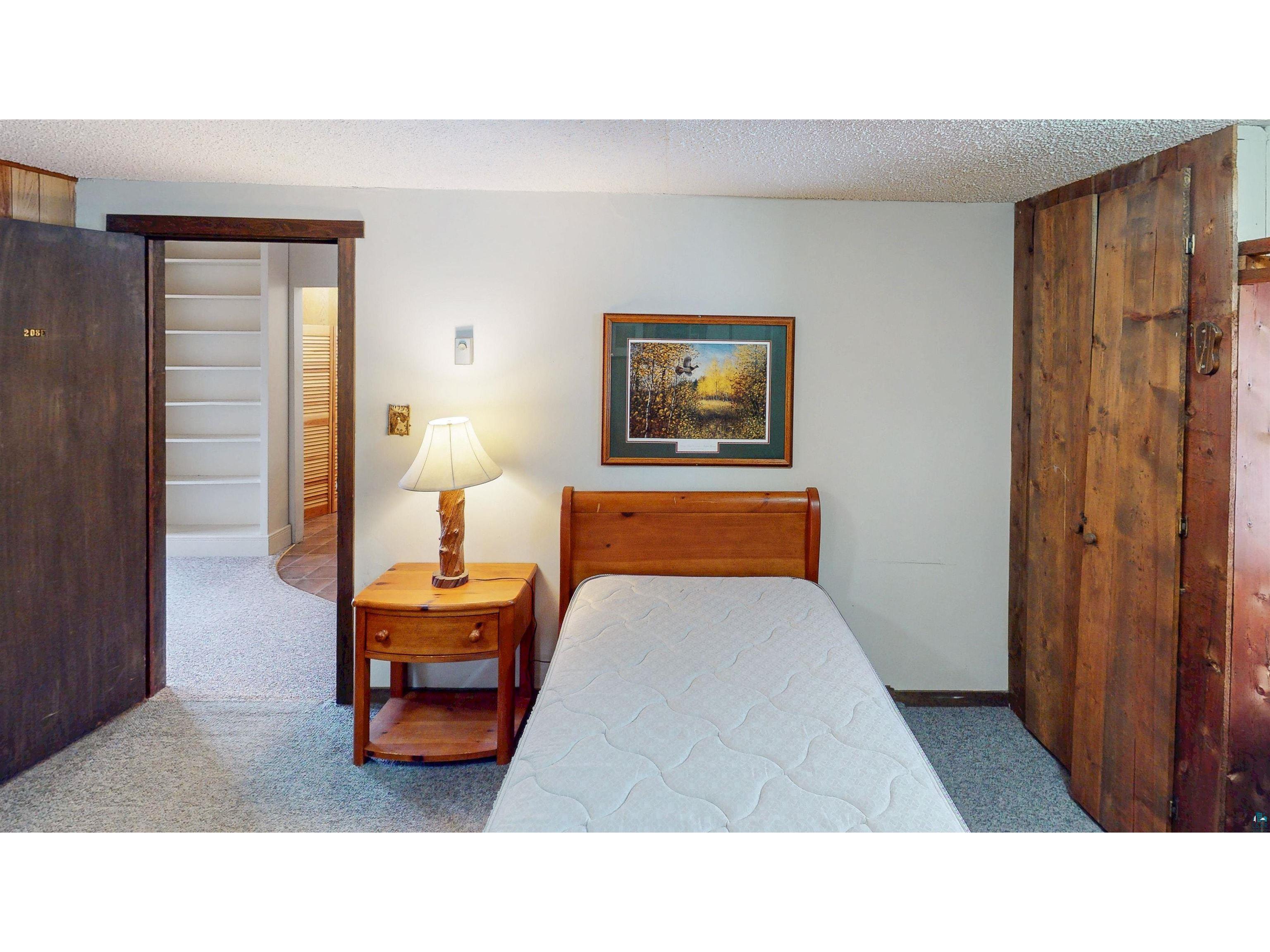 1804 Hwy 61 E Grand Marais MN 55604 6124556 image49