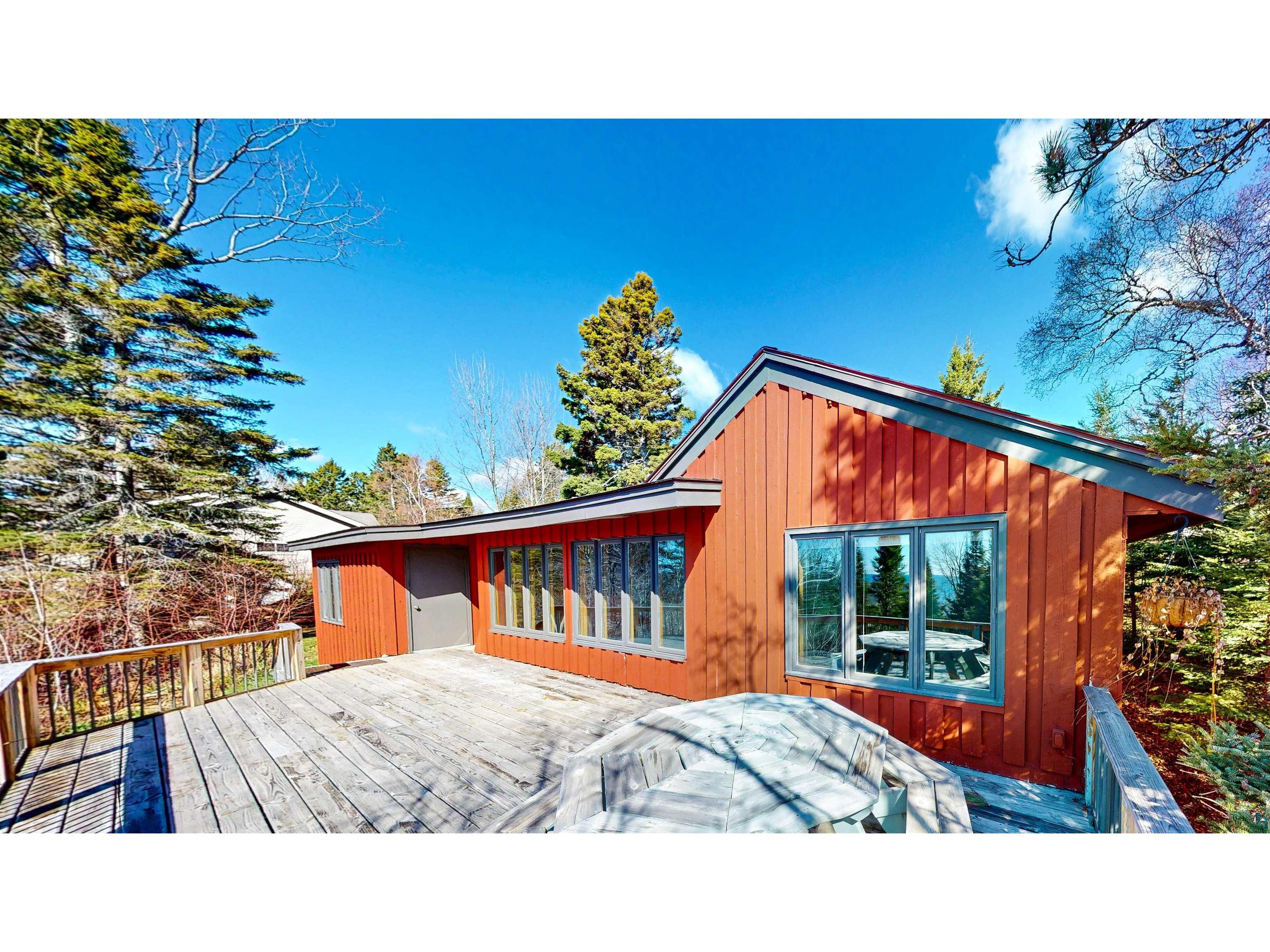 1804 Hwy 61 E Grand Marais MN 55604 6124556 image56