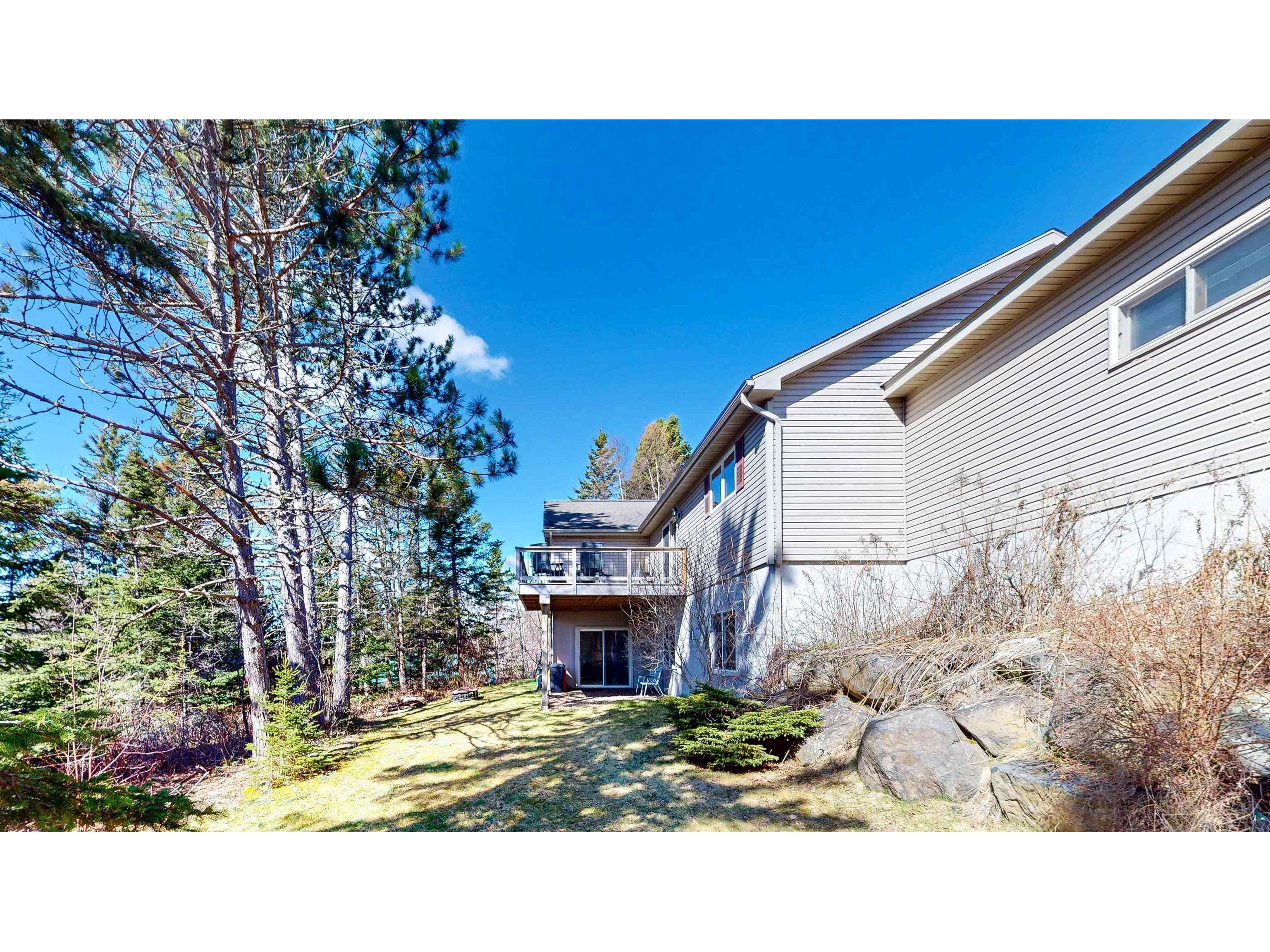 1804 Hwy 61 E Grand Marais MN 55604 6124556 image59