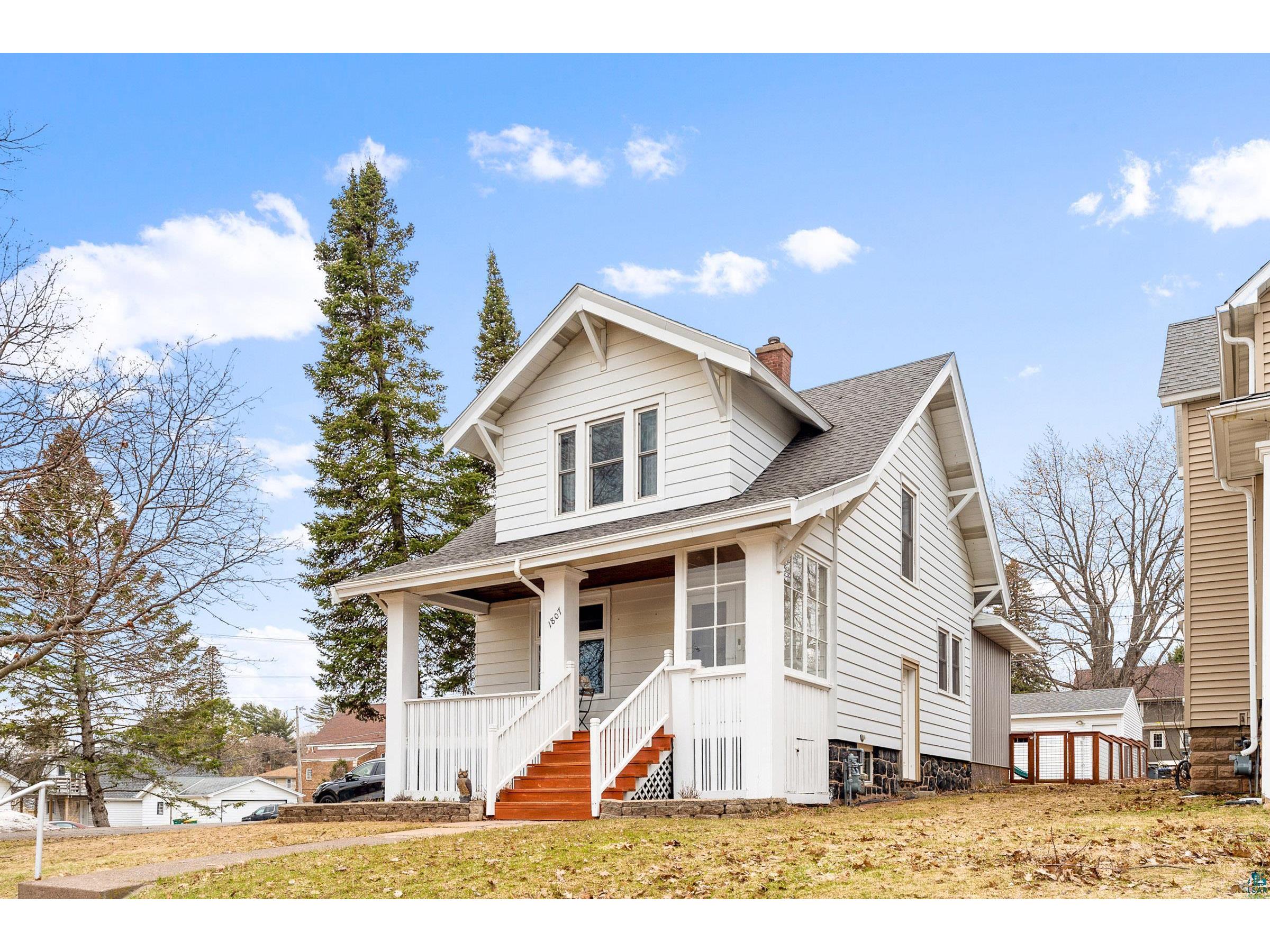 1807 E 8th St Duluth MN 55812 6107691 image1