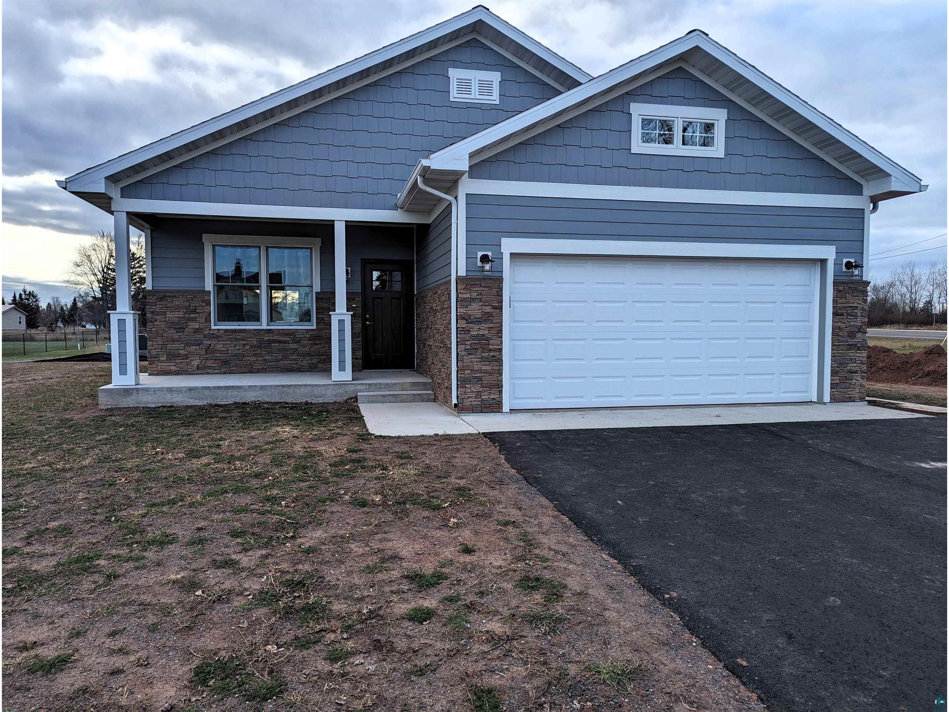 1812 E 8th St Superior WI 54880 6111630 image1
