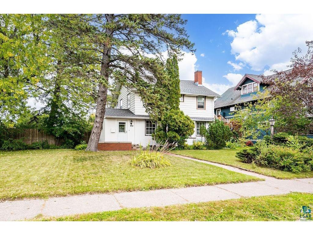 1814 Hammond Ave, Superior, WI 54880 MLS 6105777 Edina Realty
