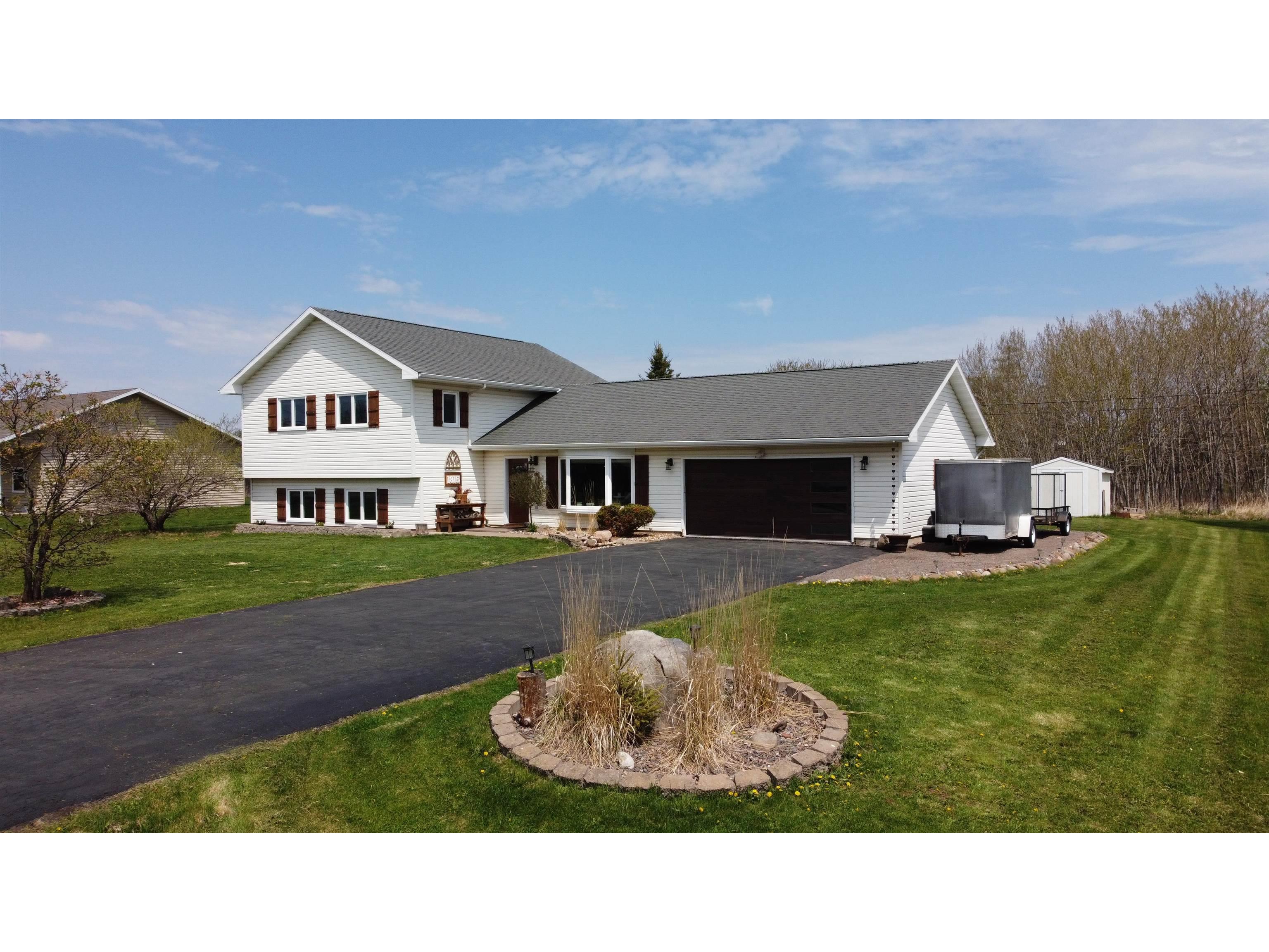 1815 E 11th St Superior WI 54880 6119372 image1