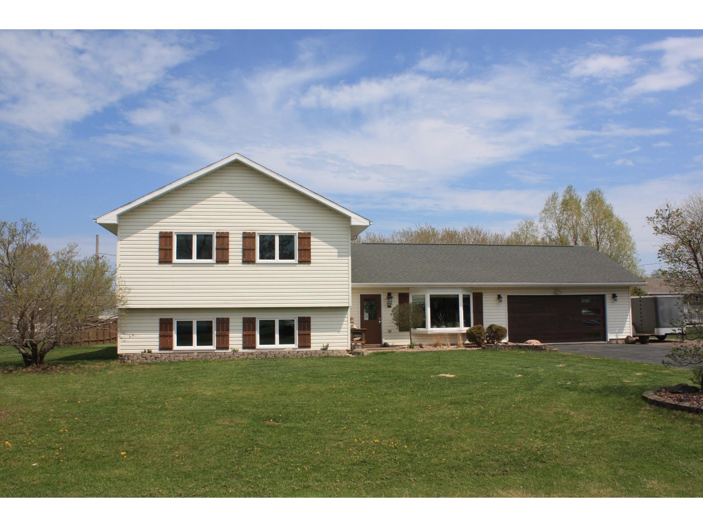 1815 E 11th St Superior WI 54880 6119372 image2