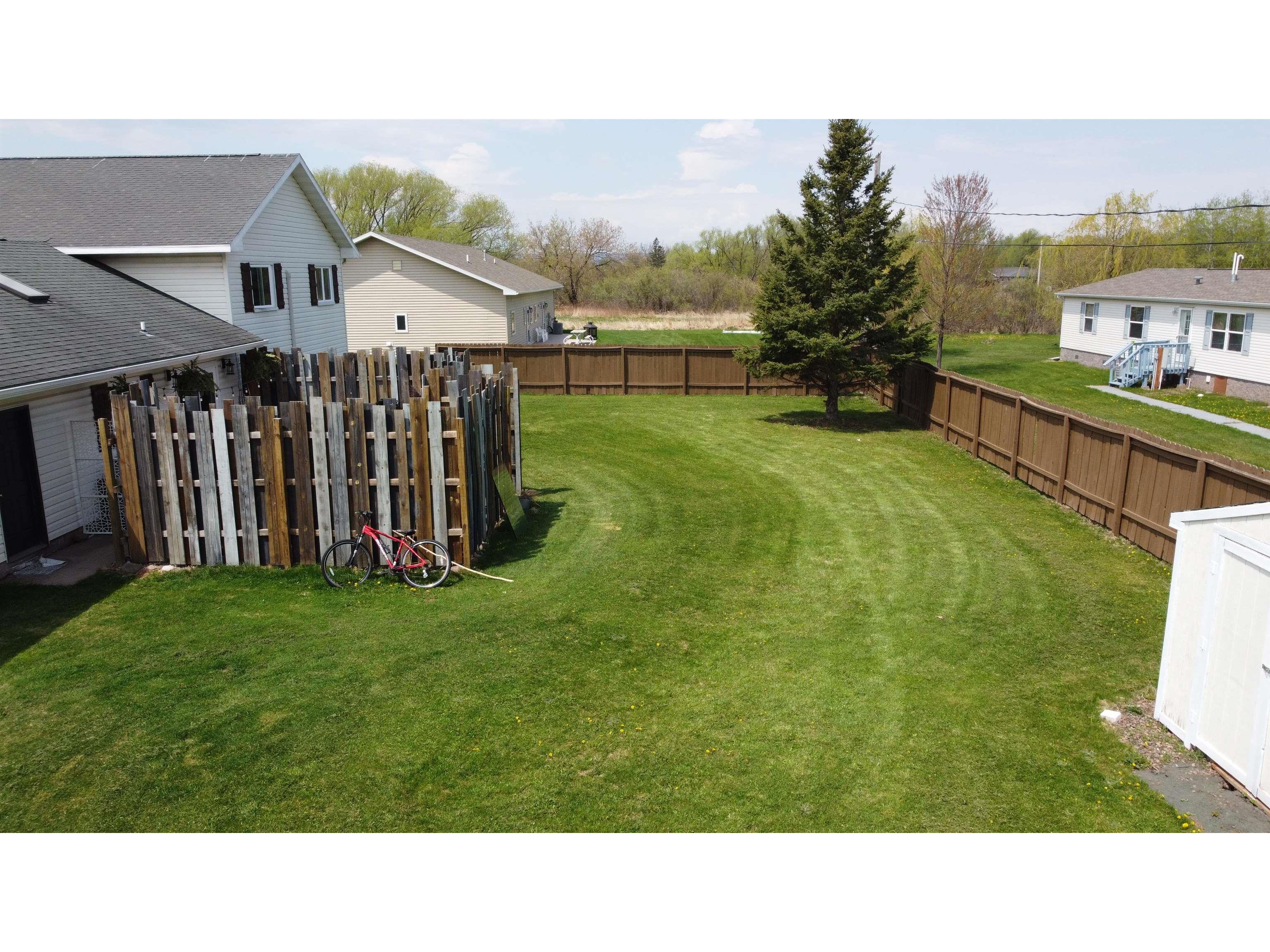 1815 E 11th St Superior WI 54880 6119372 image25