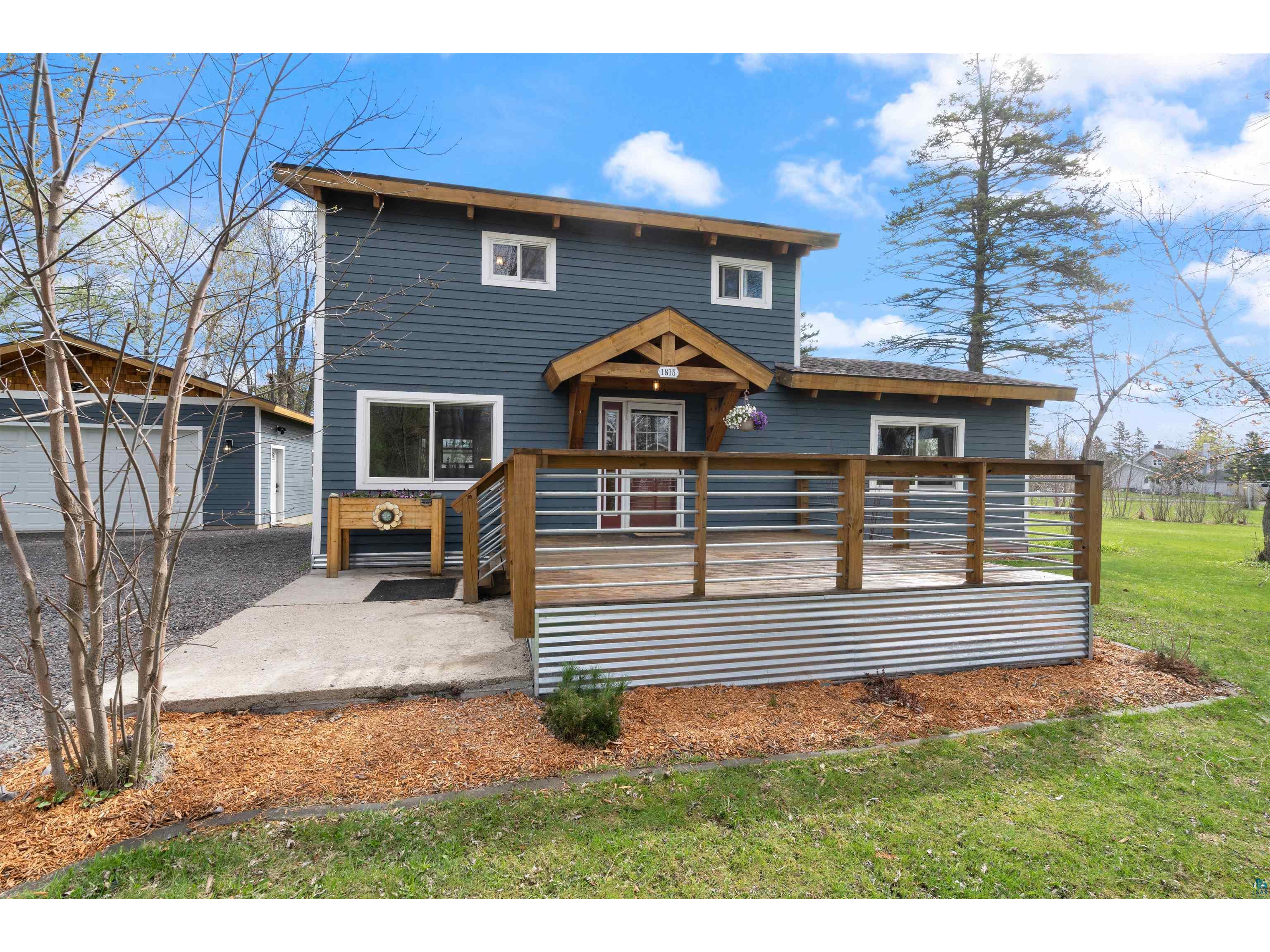 1815 E 12th St Superior WI 54880 6125586 image2