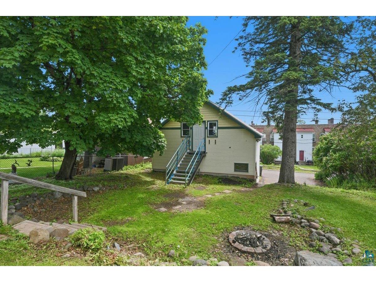 1818 E 3rd St Duluth MN 55812 6126203 image32