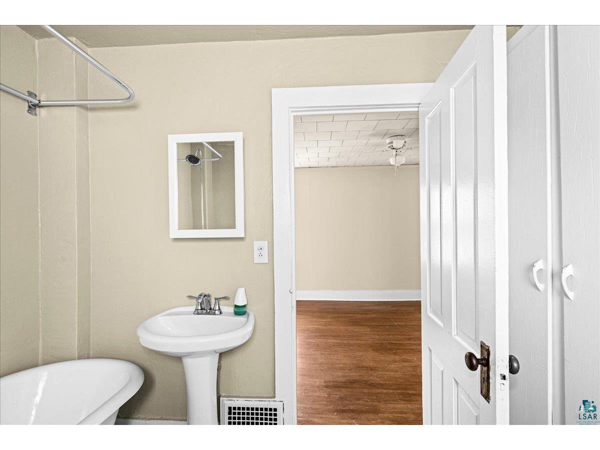 1824 Lackawanna Ave Superior WI 54880 6125750 image28
