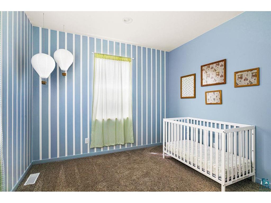 1825 Shilhon Rd Duluth MN 55804 6125555 image32