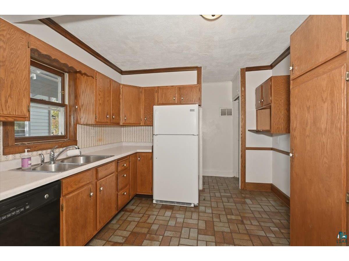 1830 Dunedin Ave Duluth MN 55803 6125165 image7