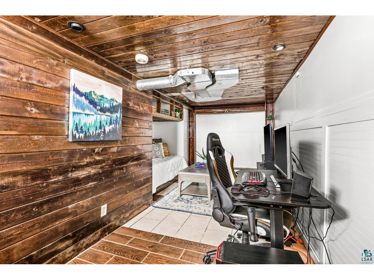 1831 Wallace Ave Duluth MN 55803 6125047 image36