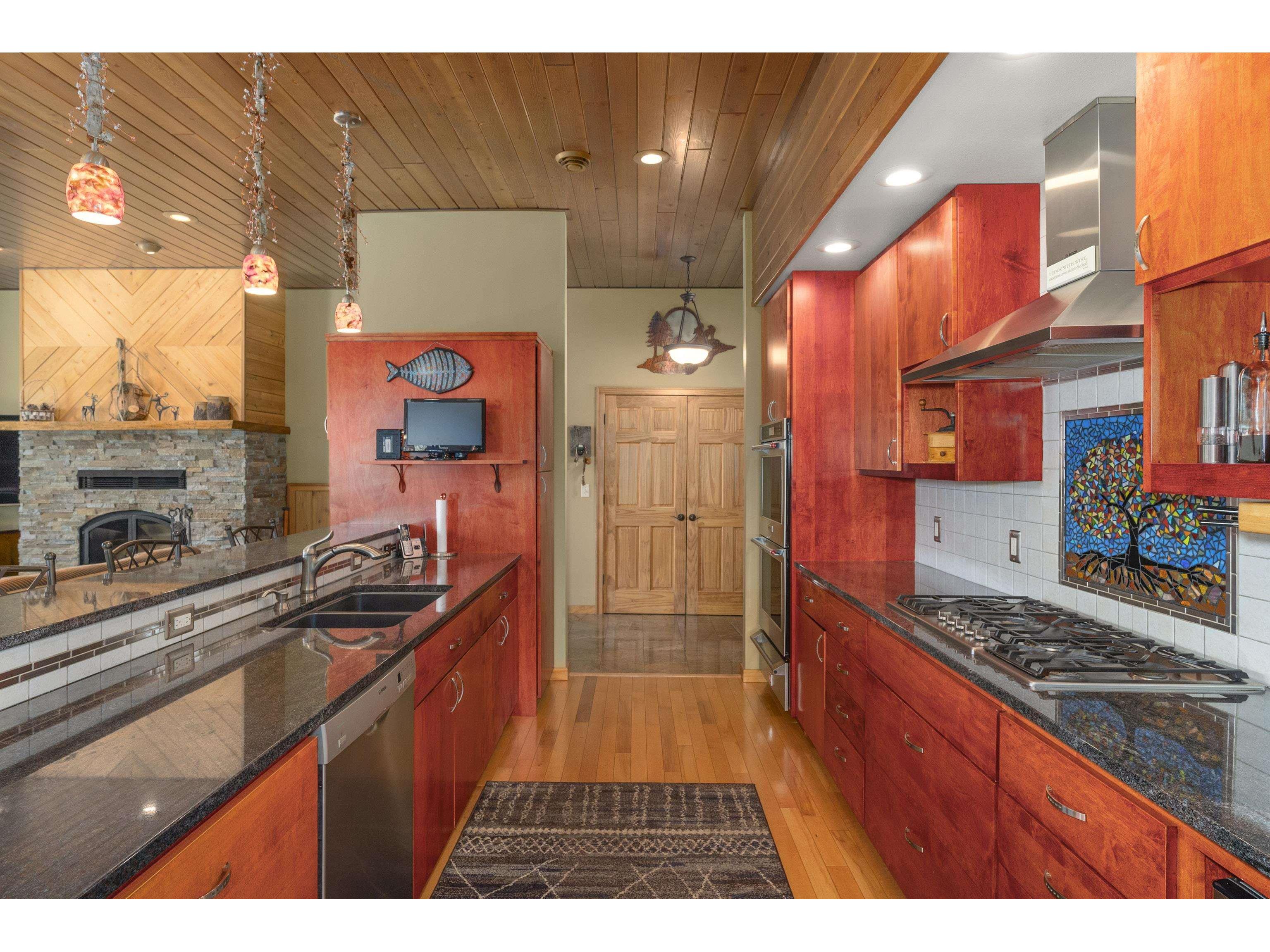 185 Sag Lake Tr Grand Marais MN 55604 - Gull 6123462 image11