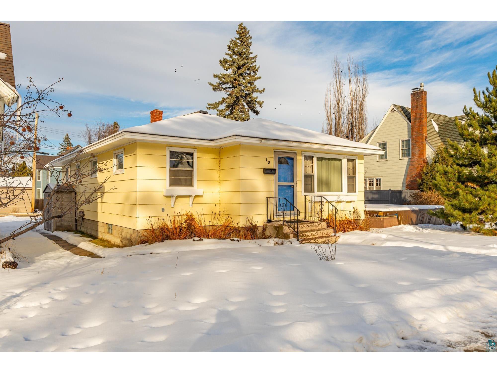 19 E Pattison St Ely MN 55731 6112133 image1