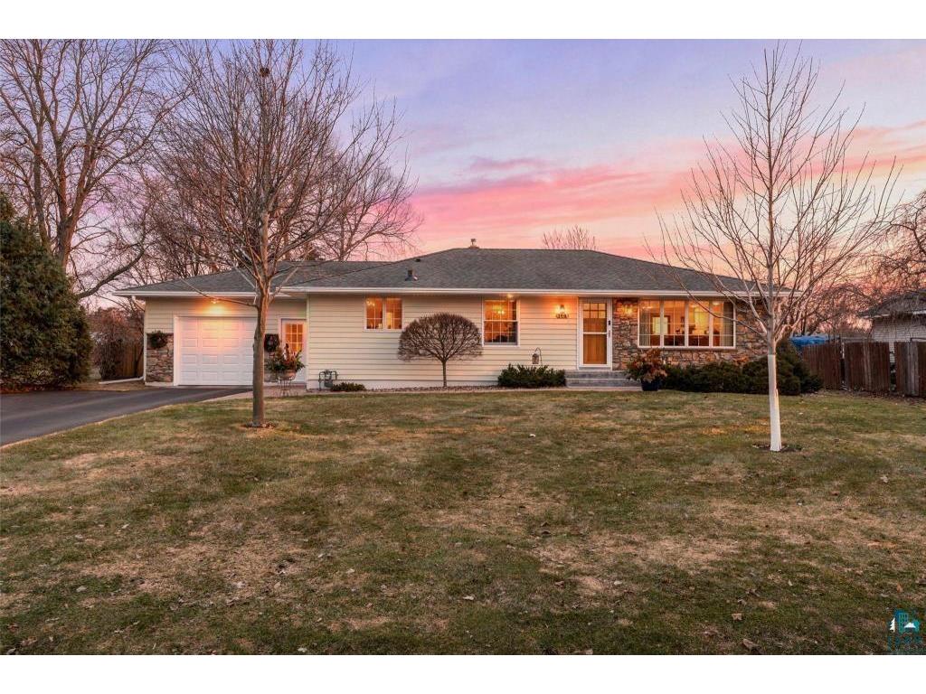 190 Lawrence St Prescott WI 54021 6124029 image1