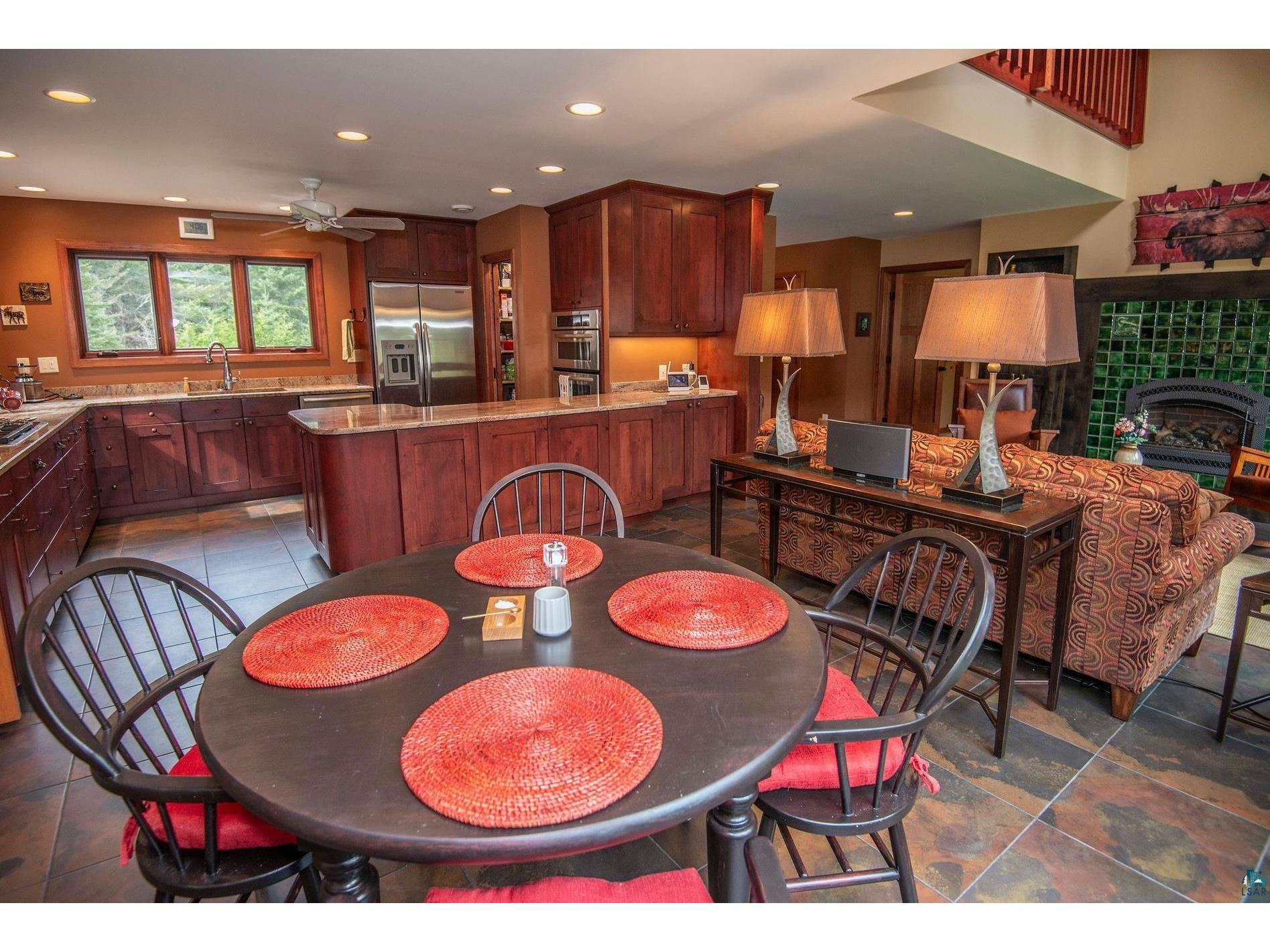 190 N Loon Lake Rd Grand Marais MN 55604 - Loon 6126257 image10