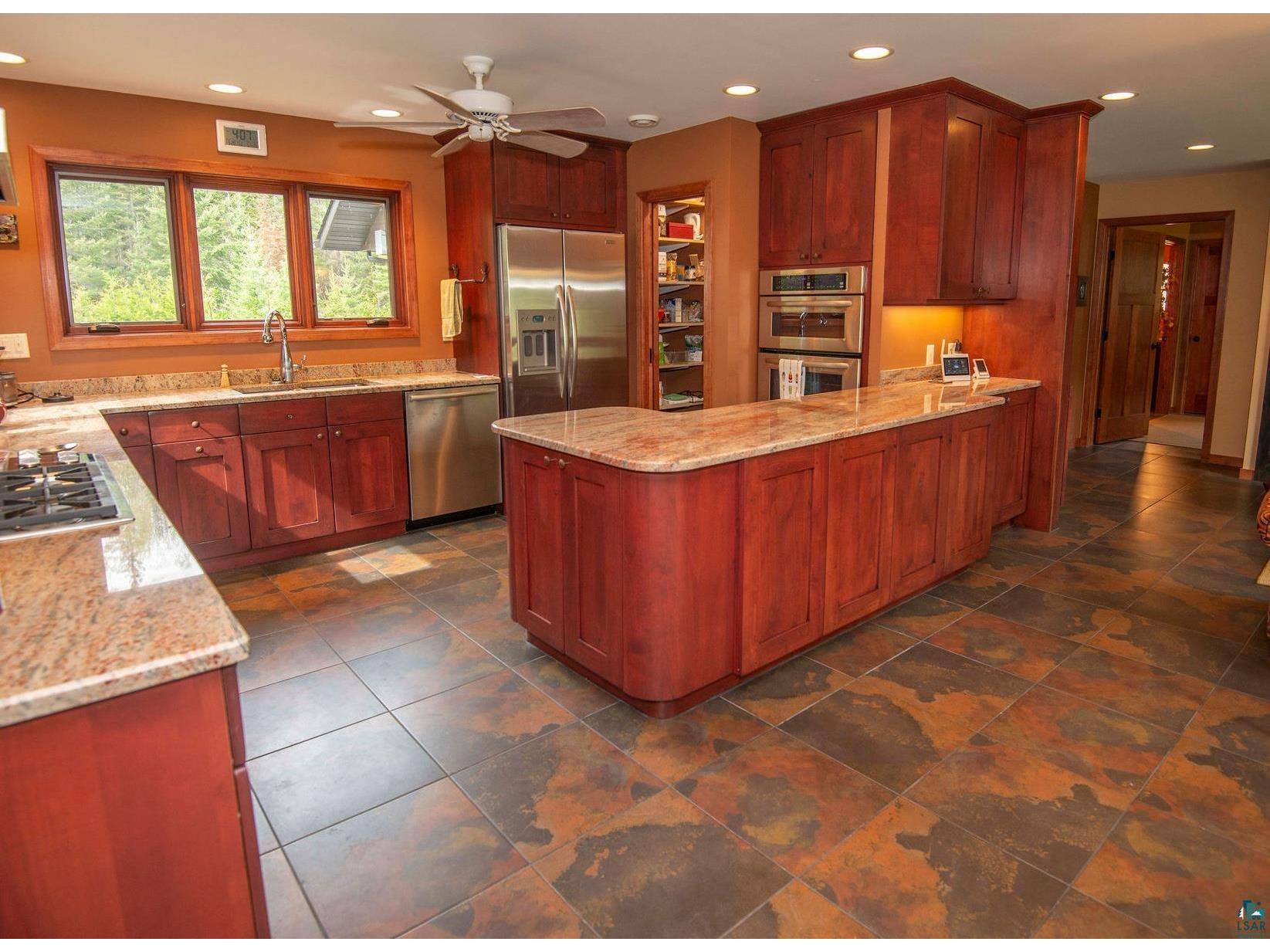 190 N Loon Lake Rd Grand Marais MN 55604 - Loon 6126257 image11