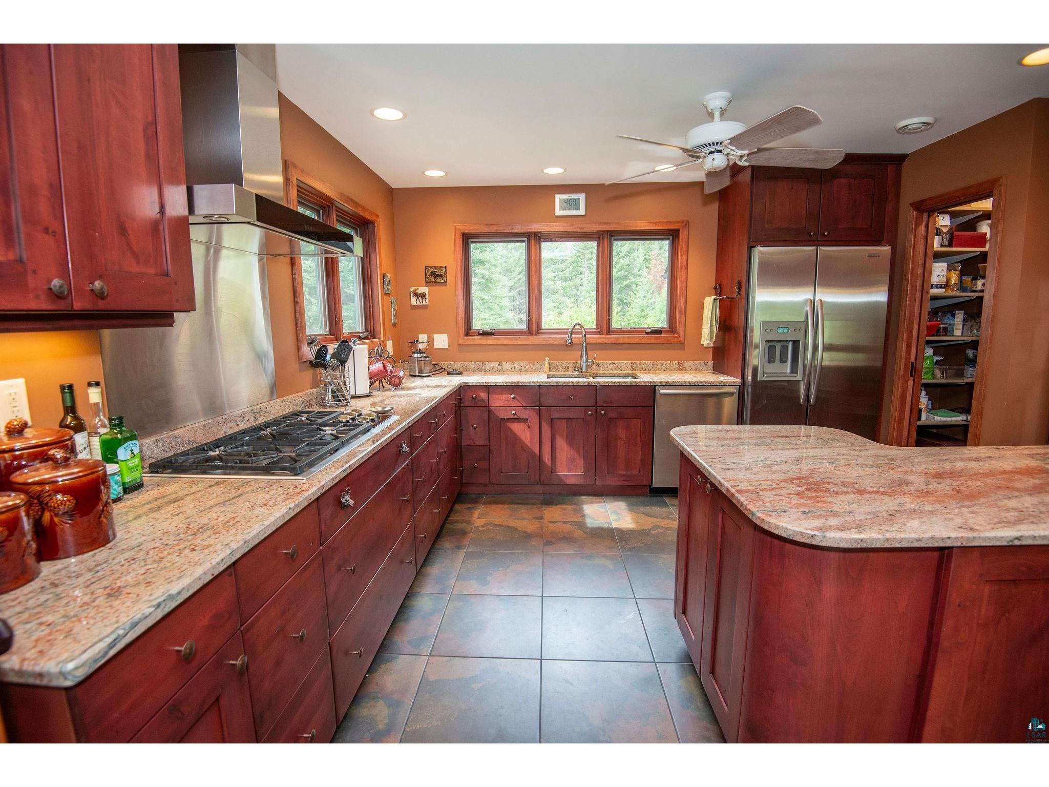 190 N Loon Lake Rd Grand Marais MN 55604 - Loon 6126257 image14