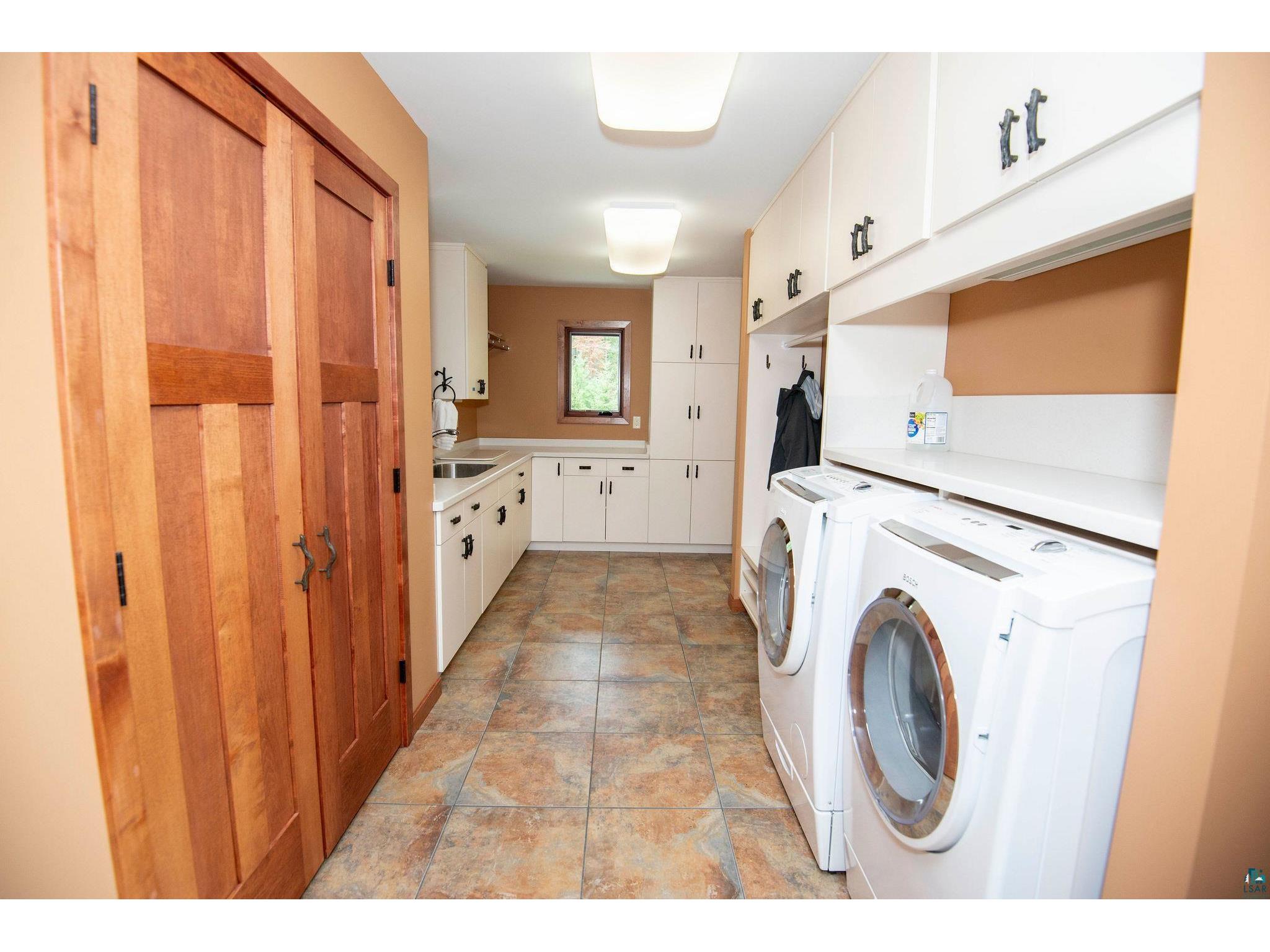 190 N Loon Lake Rd Grand Marais MN 55604 - Loon 6126257 image18