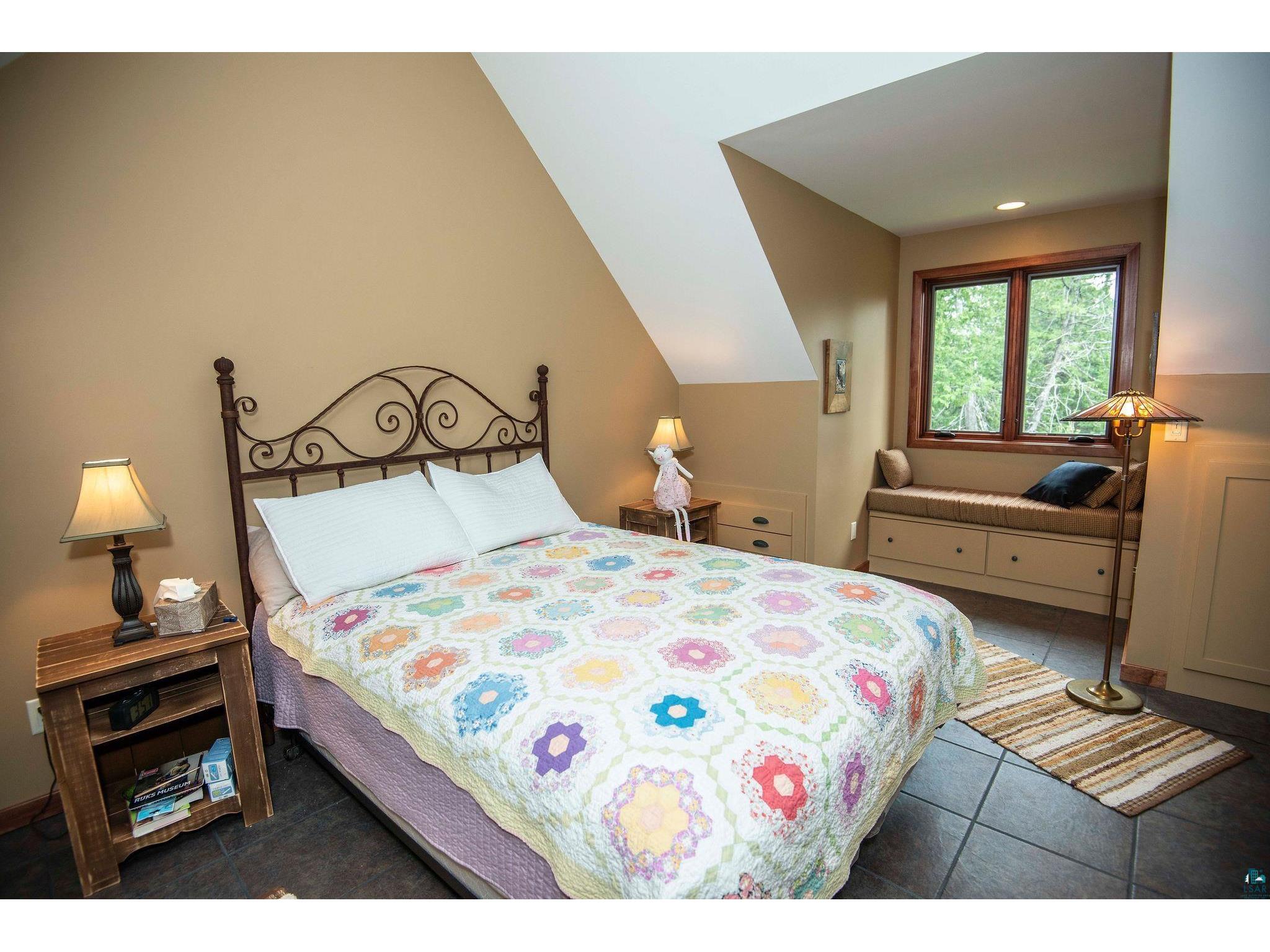 190 N Loon Lake Rd Grand Marais MN 55604 - Loon 6126257 image28