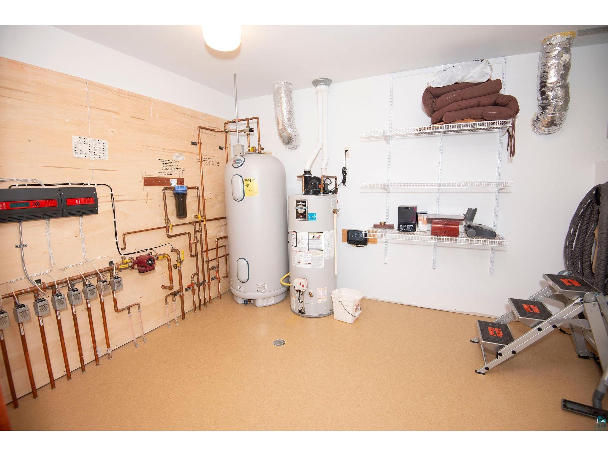 190 N Loon Lake Rd Grand Marais MN 55604 - Loon 6126257 image34