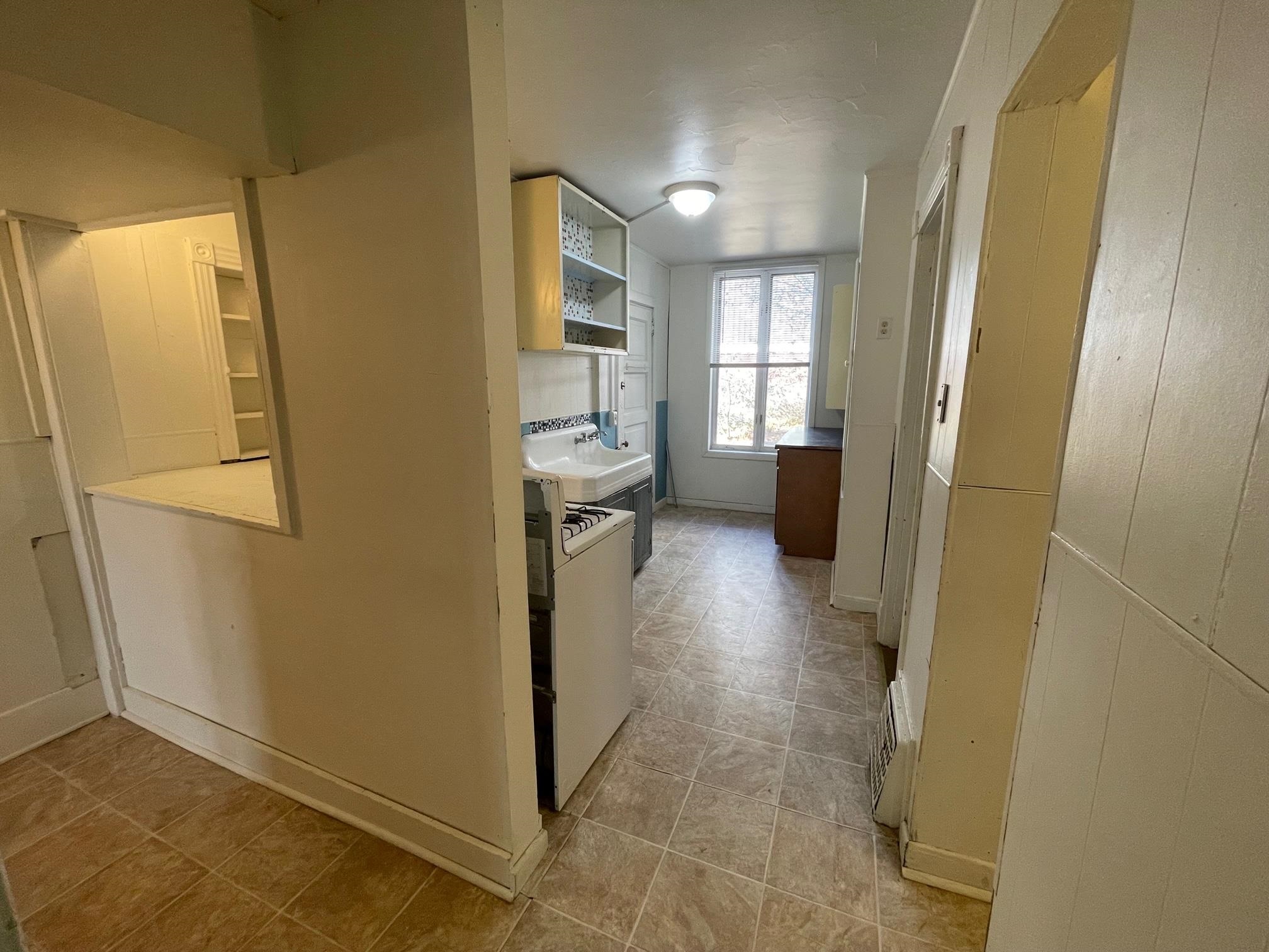 1901 E Superior St Duluth MN 55812 6122282 image4