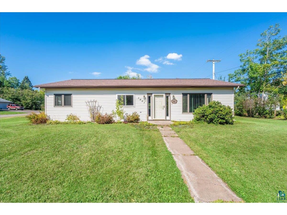 1901 Maplewood Ave Cloquet MN 55720 6110615 image1