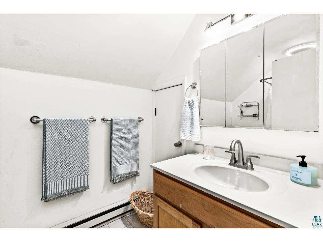 1904 Hartley Rd Duluth MN 55803 6126019 image34