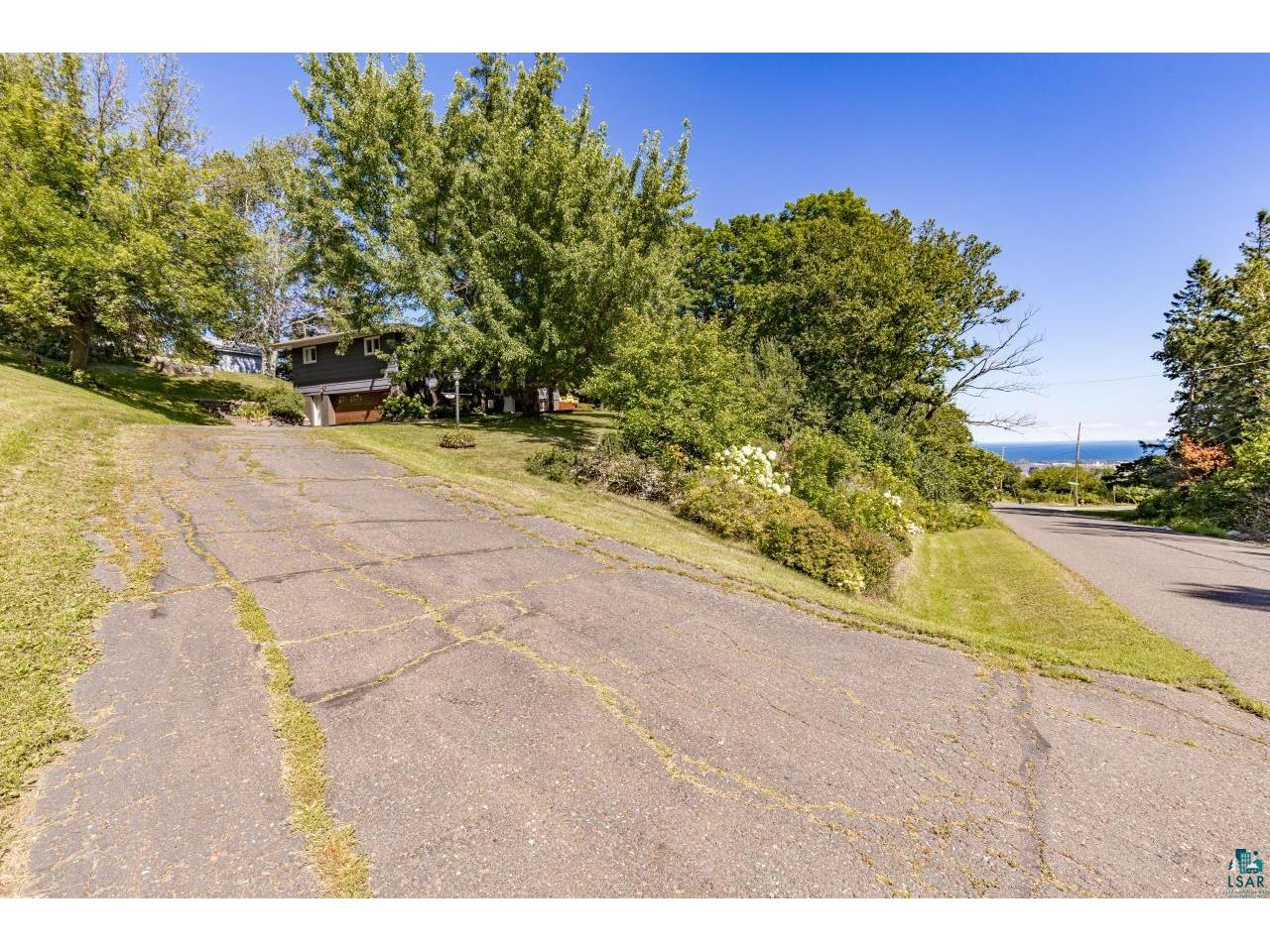 1905 Hutchinson Rd Duluth MN 55811 6124818 image44