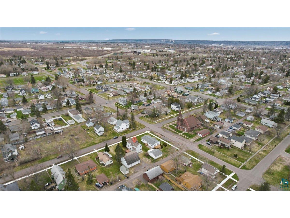 1907 E 4th Street Superior WI 54880 6125014 image12