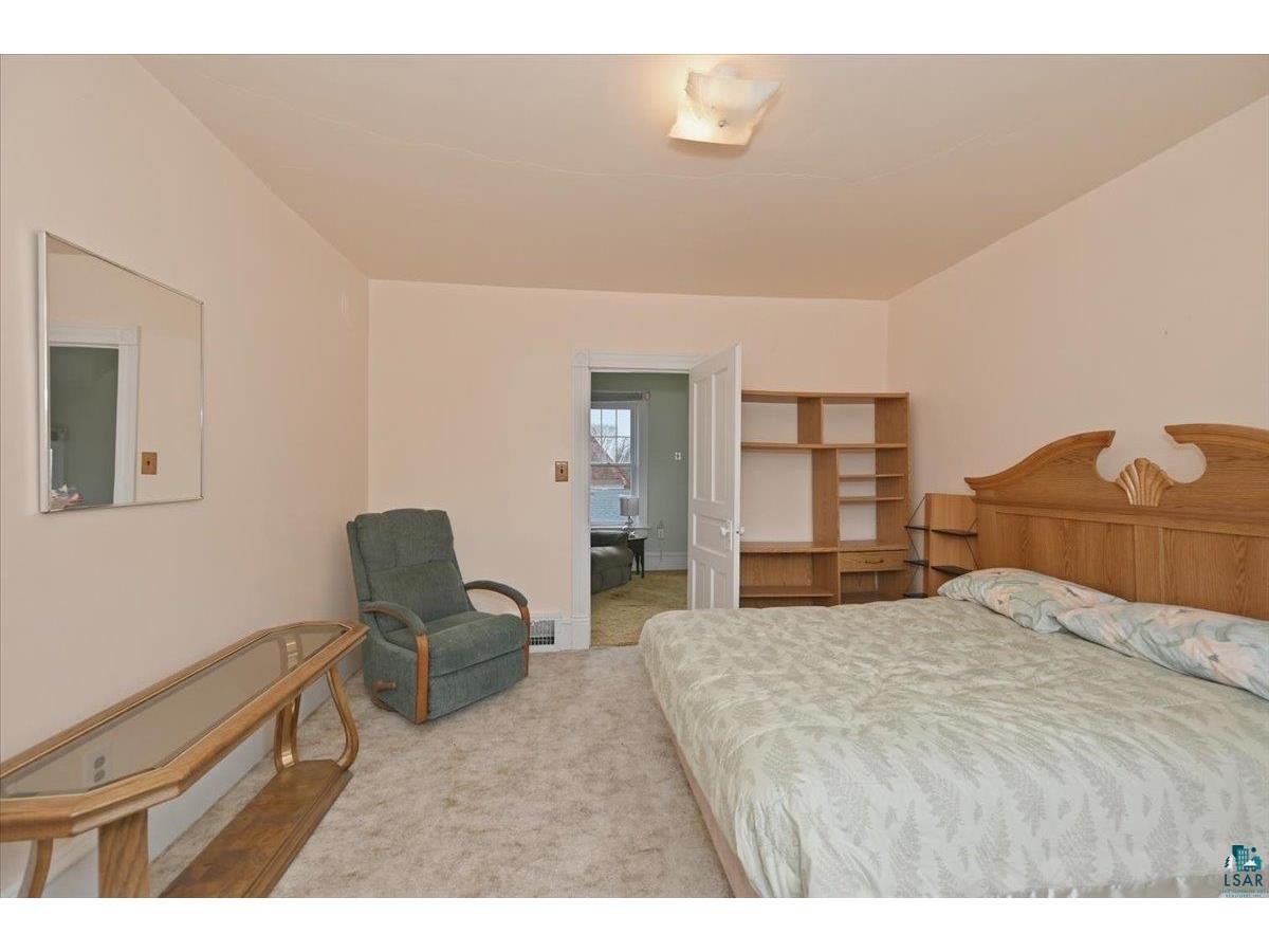 1907 E 4th Street Superior WI 54880 6125014 image26