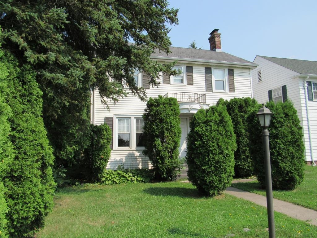 1910 Cumming Ave Superior WI 54880 6121313 image1