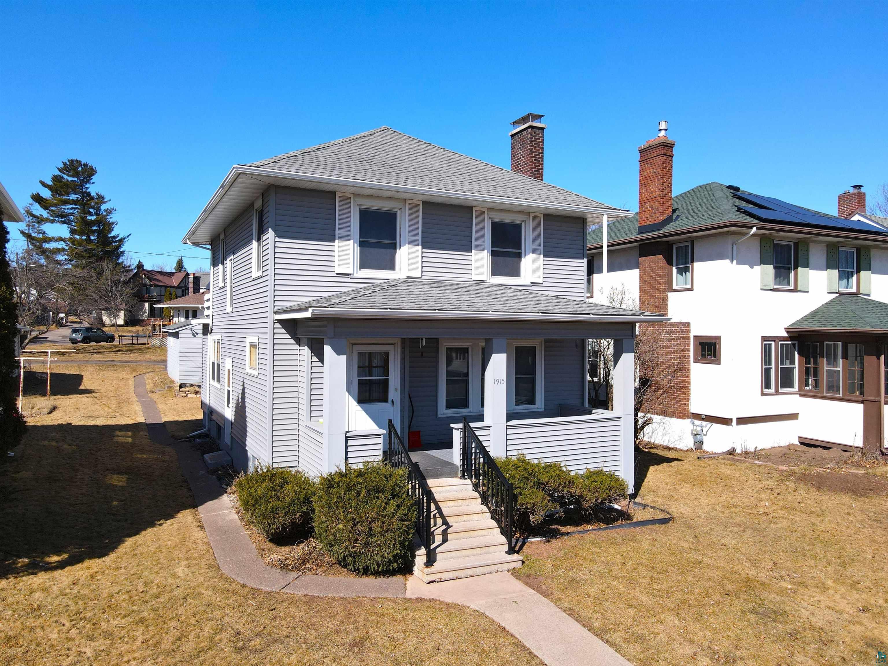 1915 E 9th St Duluth MN 55812 6112618 image1