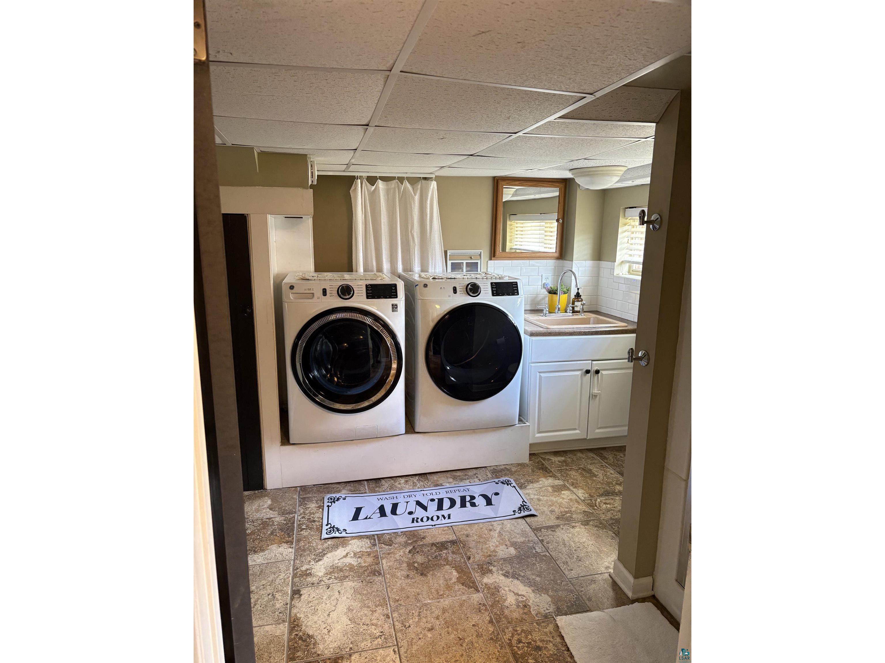 1918 W Kent Rd Duluth MN 55812 6125188 image27