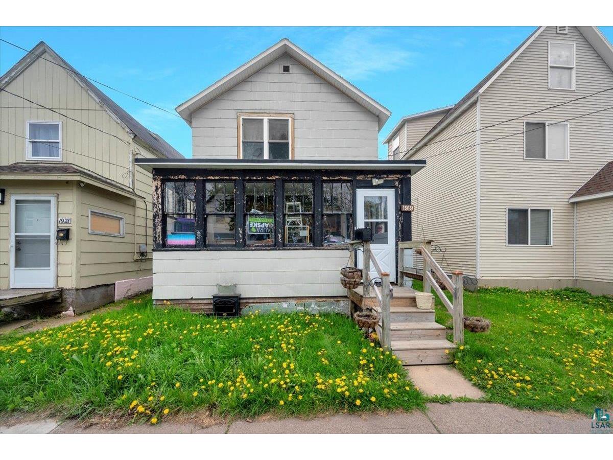 1919 Butler Ave, Superior, WI, 54880 MLS 6113932 Edina Realty