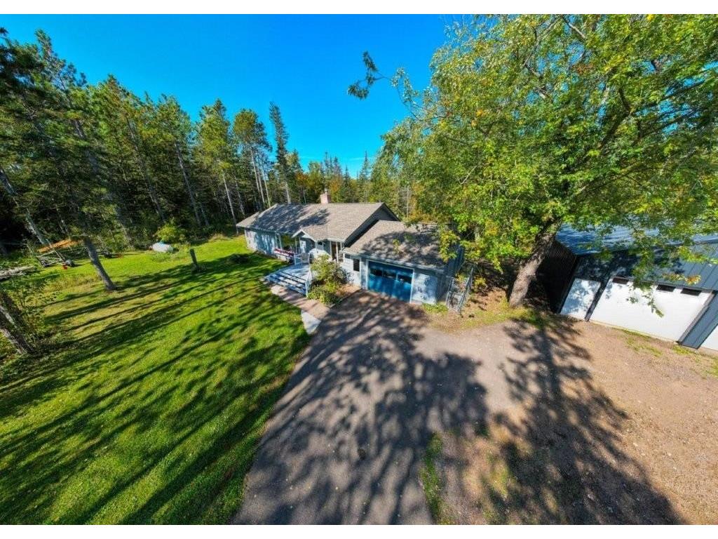 1921 W Highway 61 Grand Marais MN 55604 6122149 image1